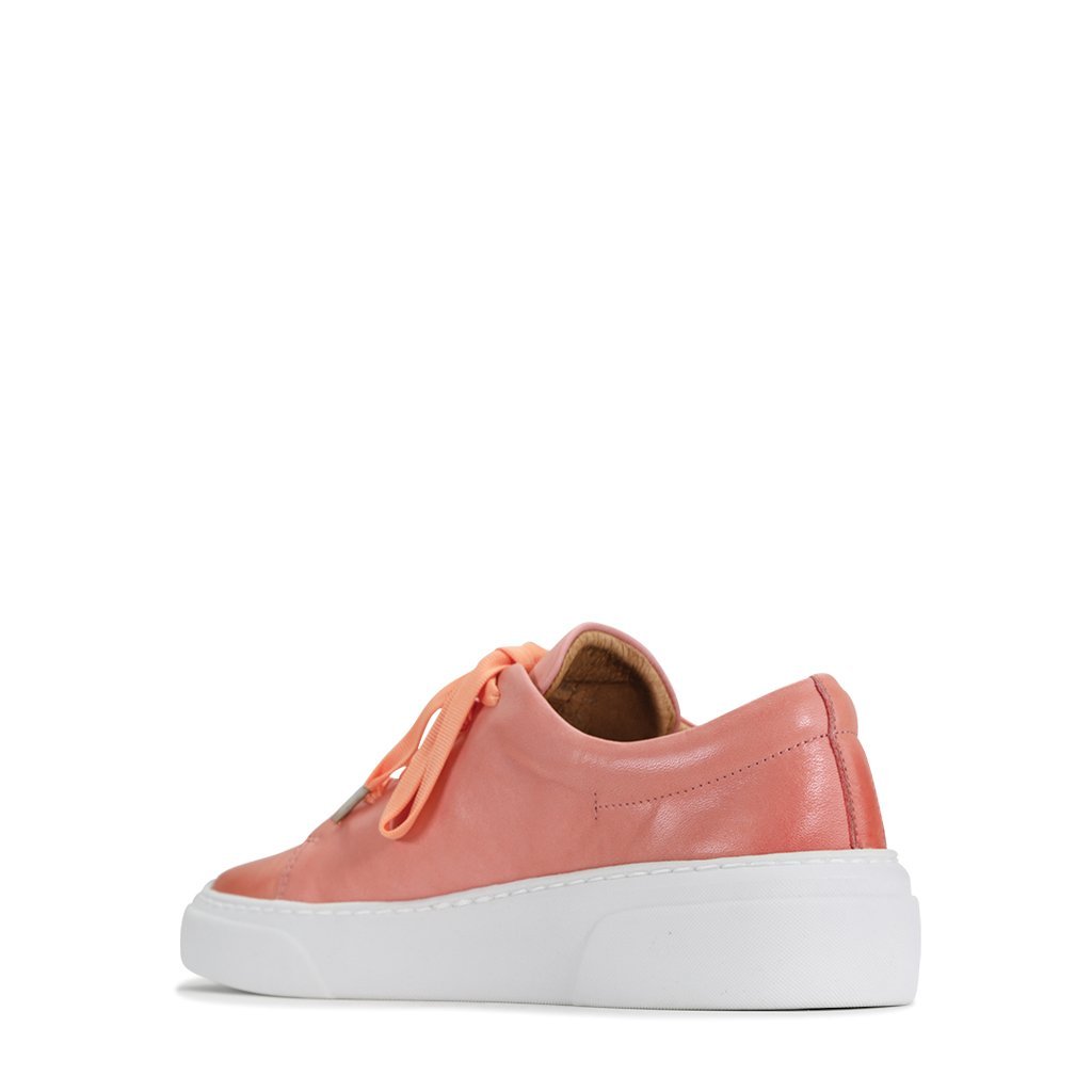 MINIMAL - EOS Footwear - Sneakers #color_Stone