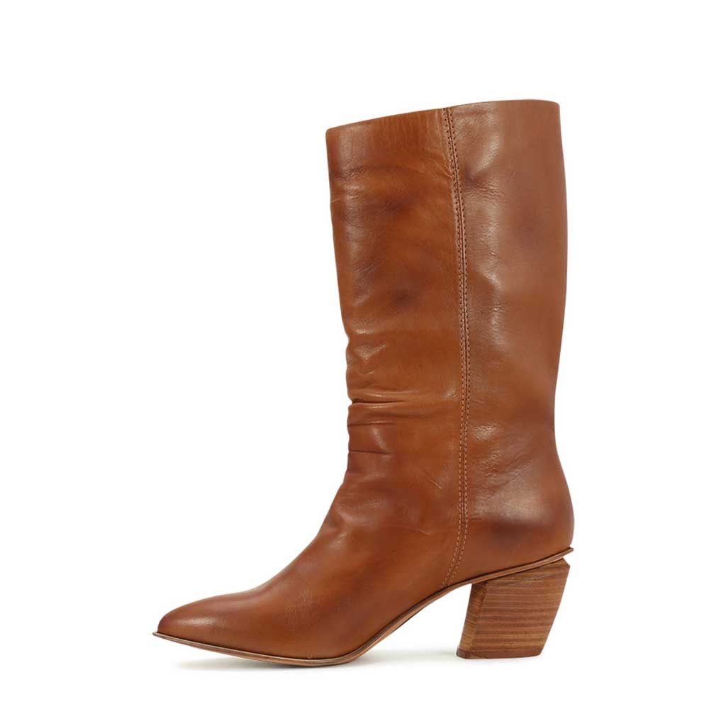 NORTHERN - EOS Footwear - Mid Boots #color_Brandy