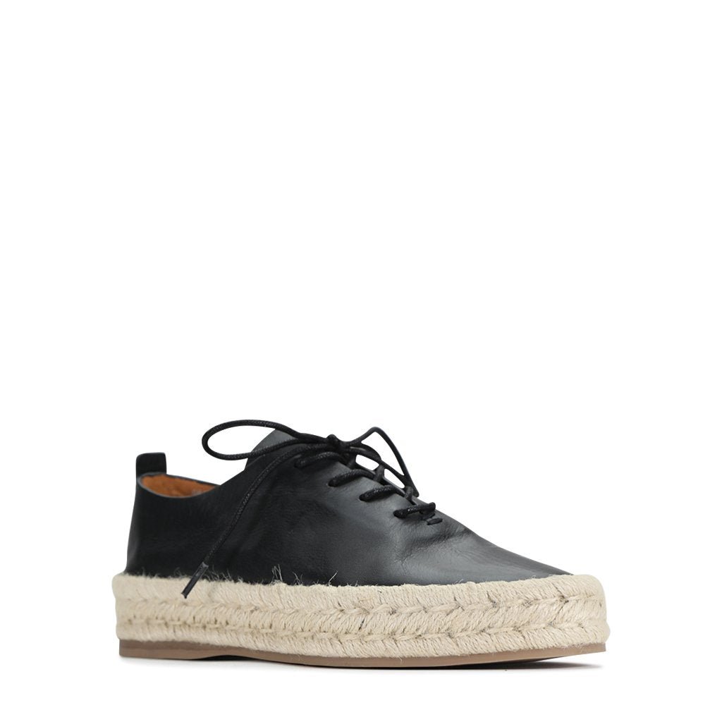 SEASPRAY - EOS Footwear - Lace Up #color_black