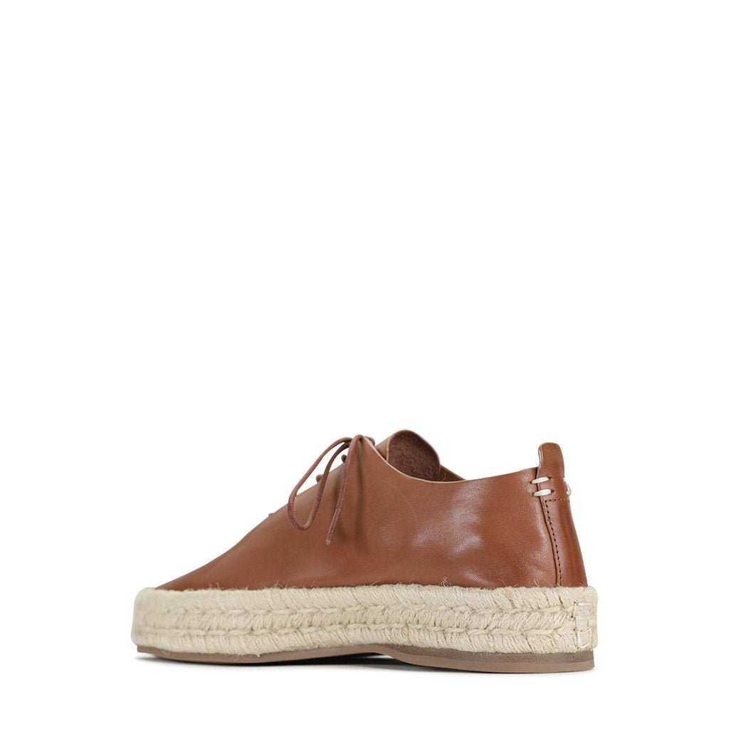 SEASPRAY - EOS Footwear - Lace Up #color_brandy
