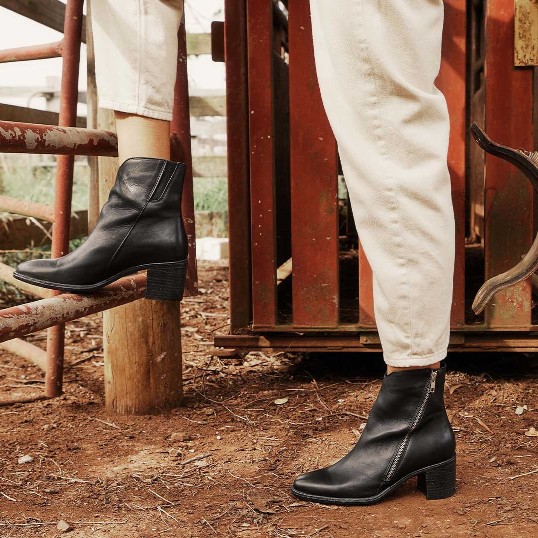 SERAPHIN - EOS Footwear - #color_Black