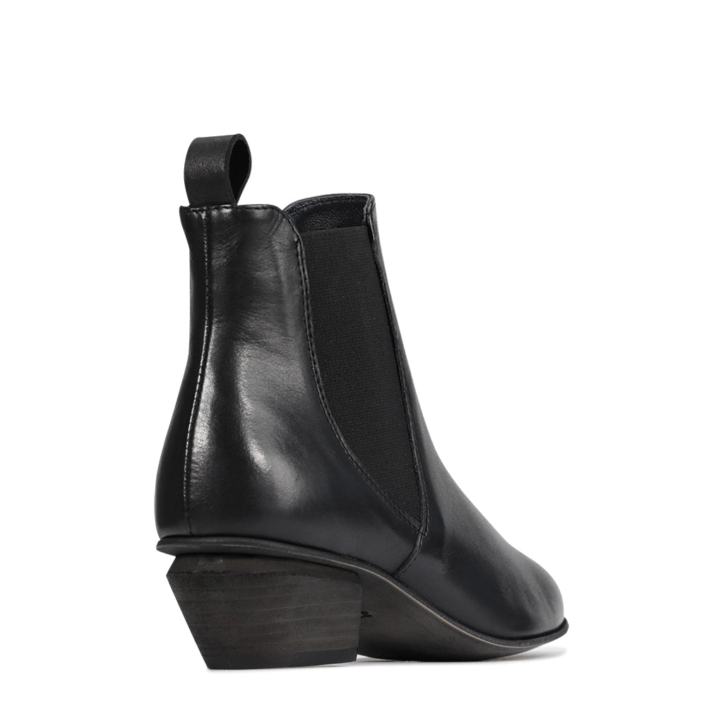 WESTERO - EOS Footwear -