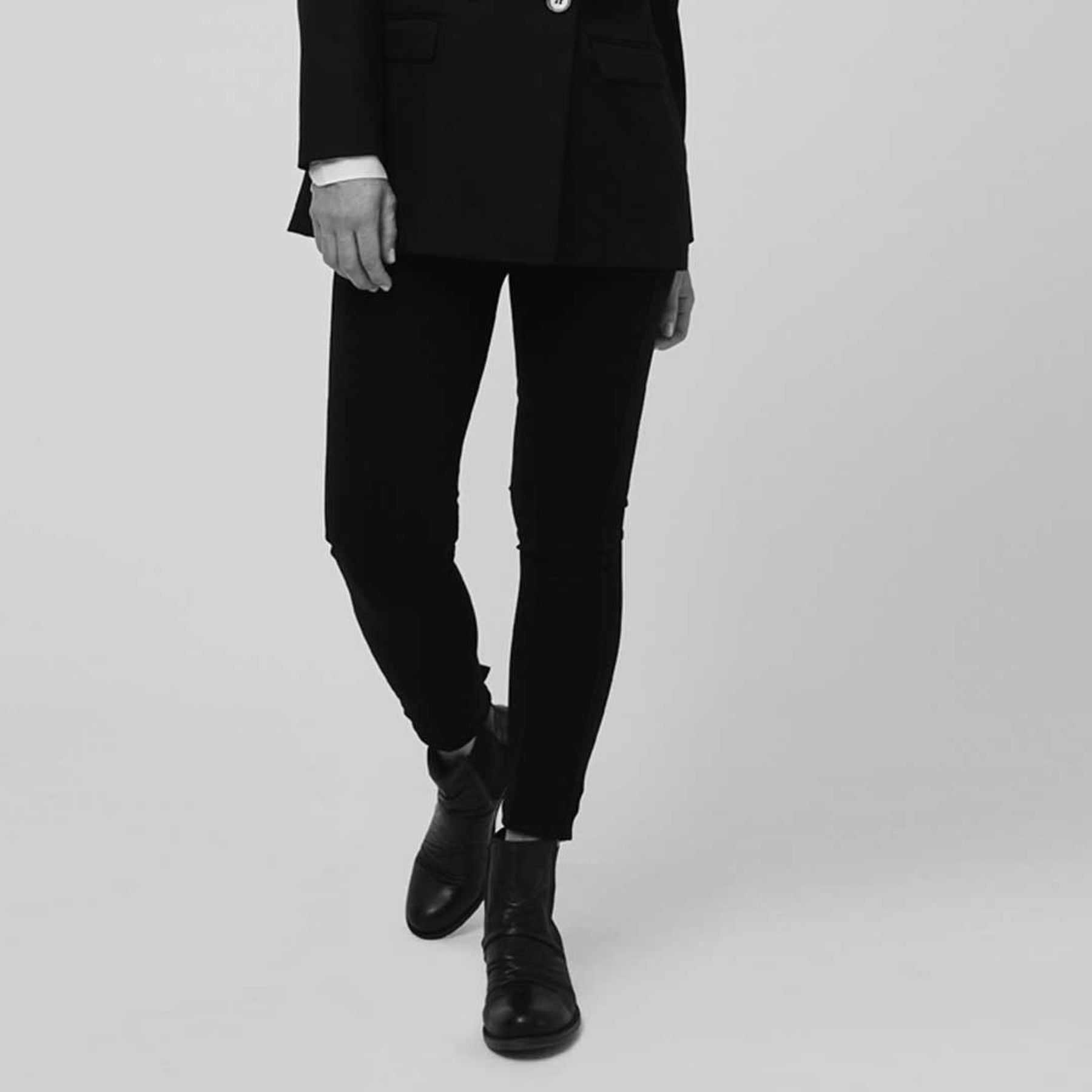 WILLO - EOS Footwear - Chelsea Boots #color_antique-cherry