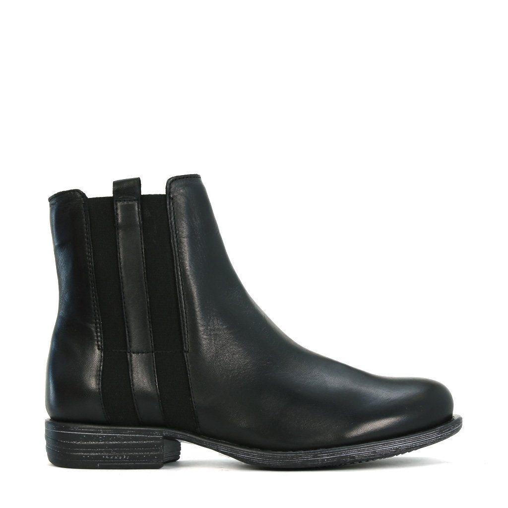 WILSH - EOS Footwear - Ankle Boots #color_Black