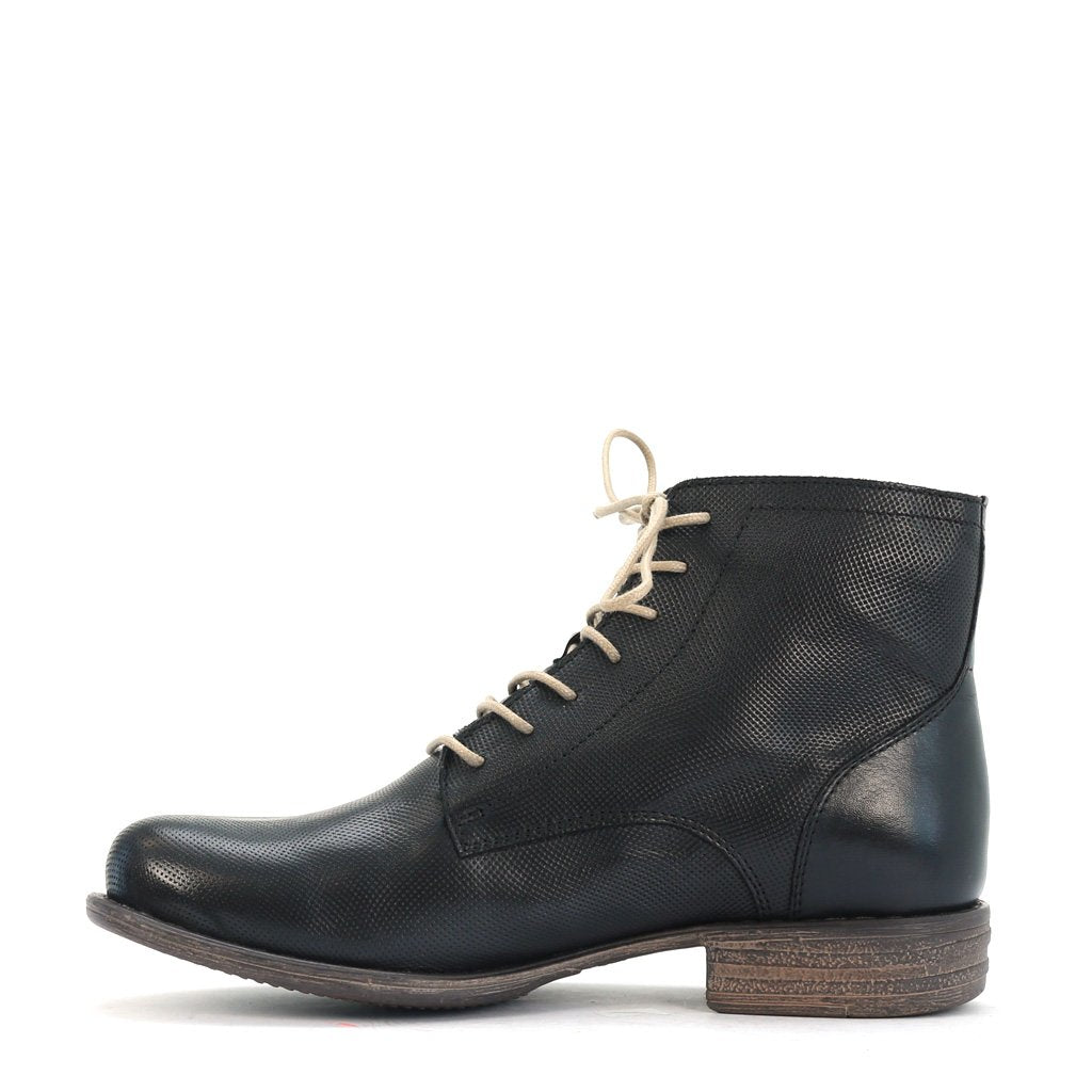 Witty Leather Ankle Boots - EOS Footwear - Ankle Boots #color_Black