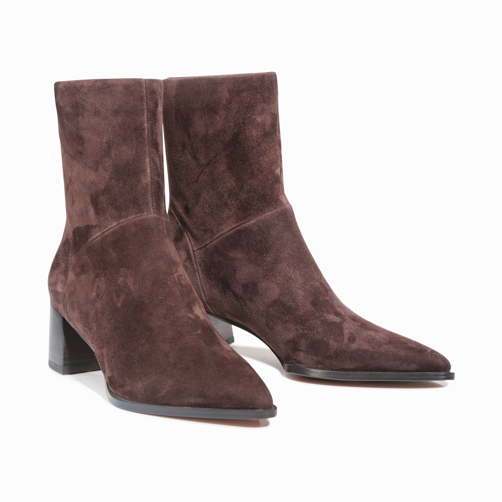 EOS Footwear - AUROA 
#color_cocoa-suede