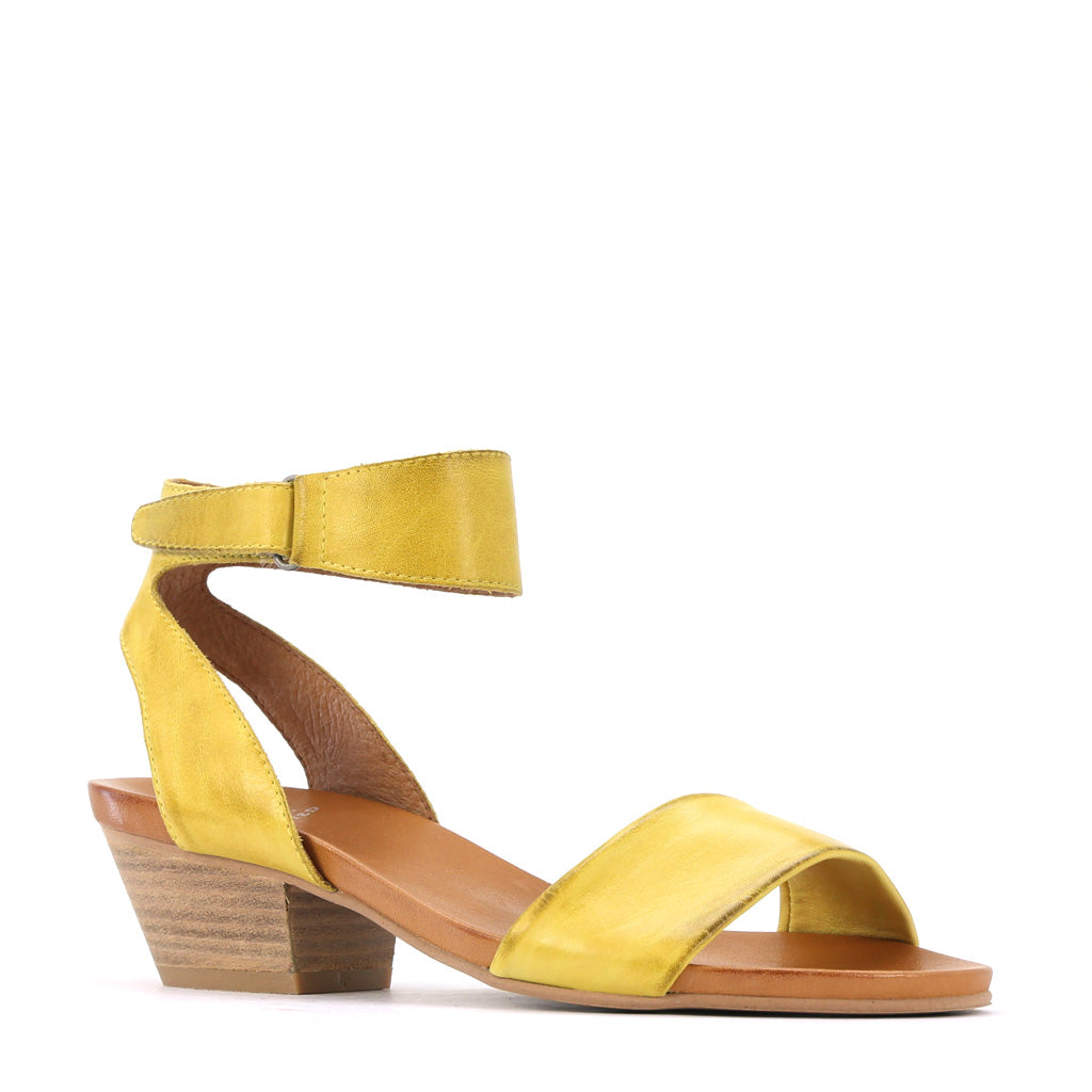 CUBO - EOS Footwear - Ankle Strap Sandals #color_yellowantique