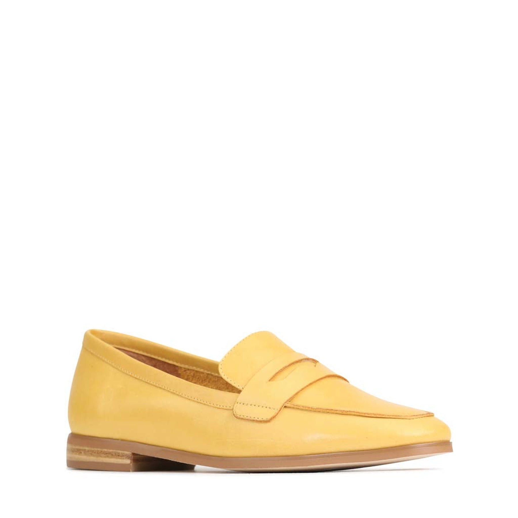 EOS Footwear #color_Mustard