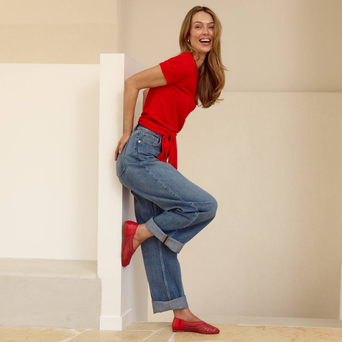 EOS Footwear Delume Ballet Flat in Red
#Color_Red