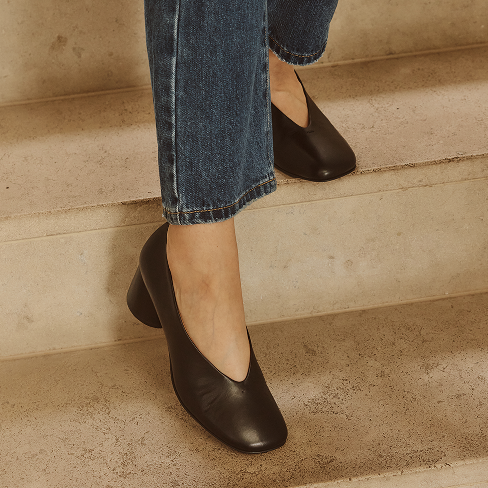 EOS Footwear - HARLO 
#color_black