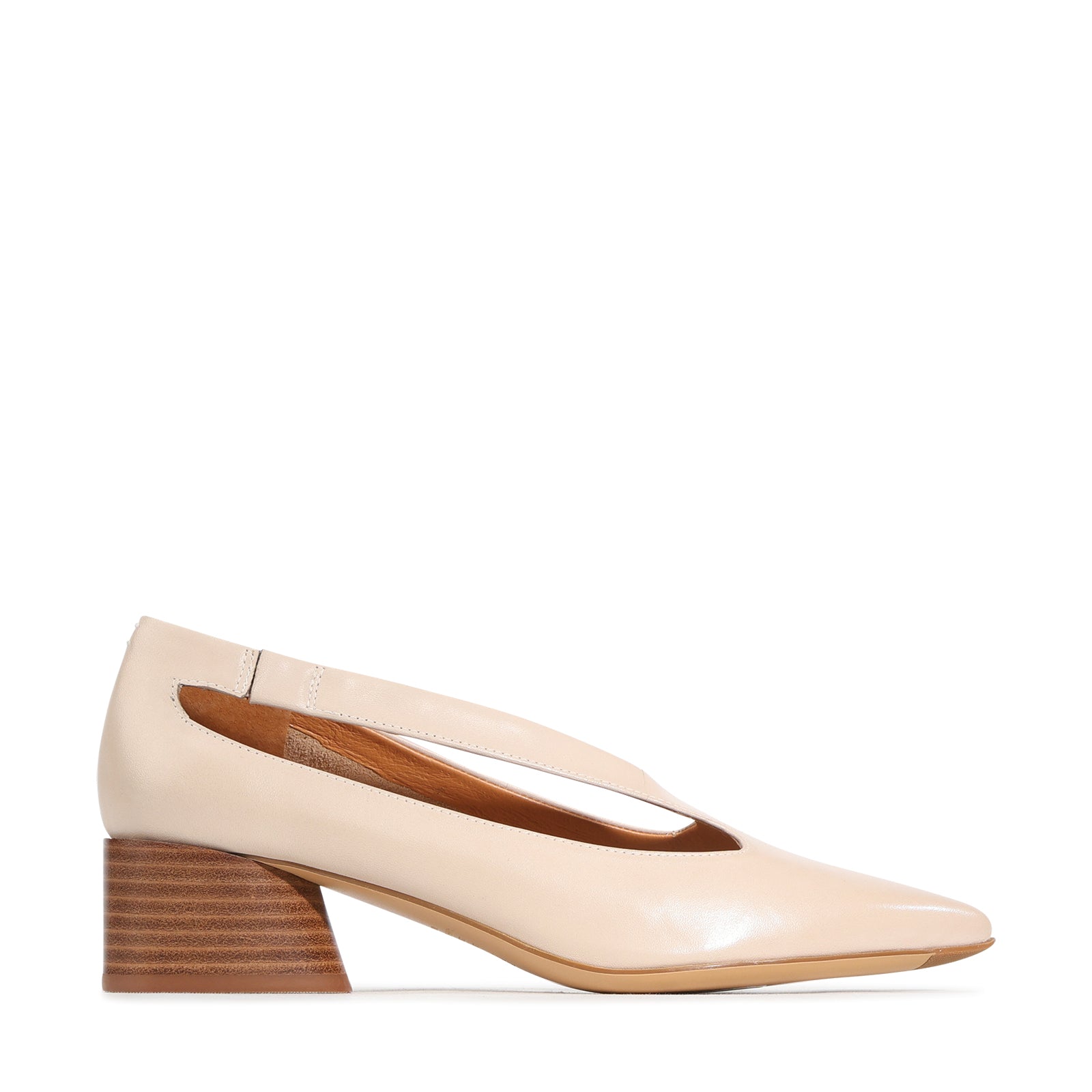 EOS Footwear Hateya Leather Heel in birch
#Color_birch
