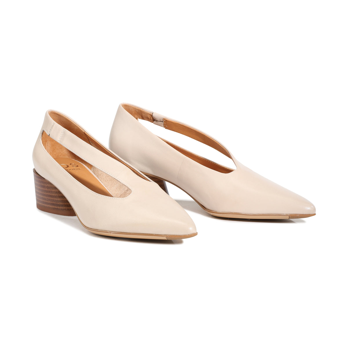 EOS Footwear Hateya Leather Heel in birch
#Color_birch