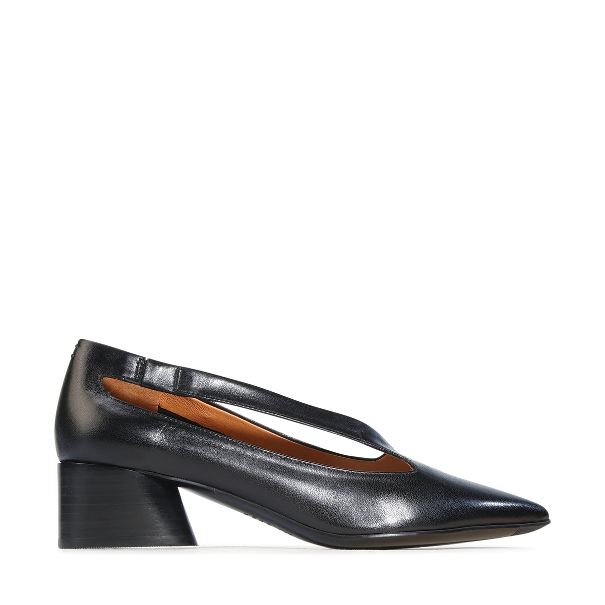 EOS Footwear Hateya Leather Heel in black
#Color_black