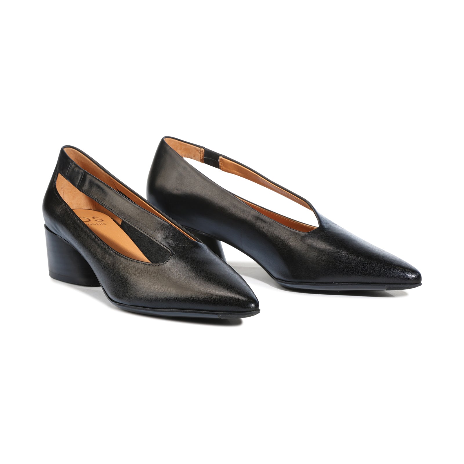 EOS Footwear Hateya Leather Heel in black
#Color_black