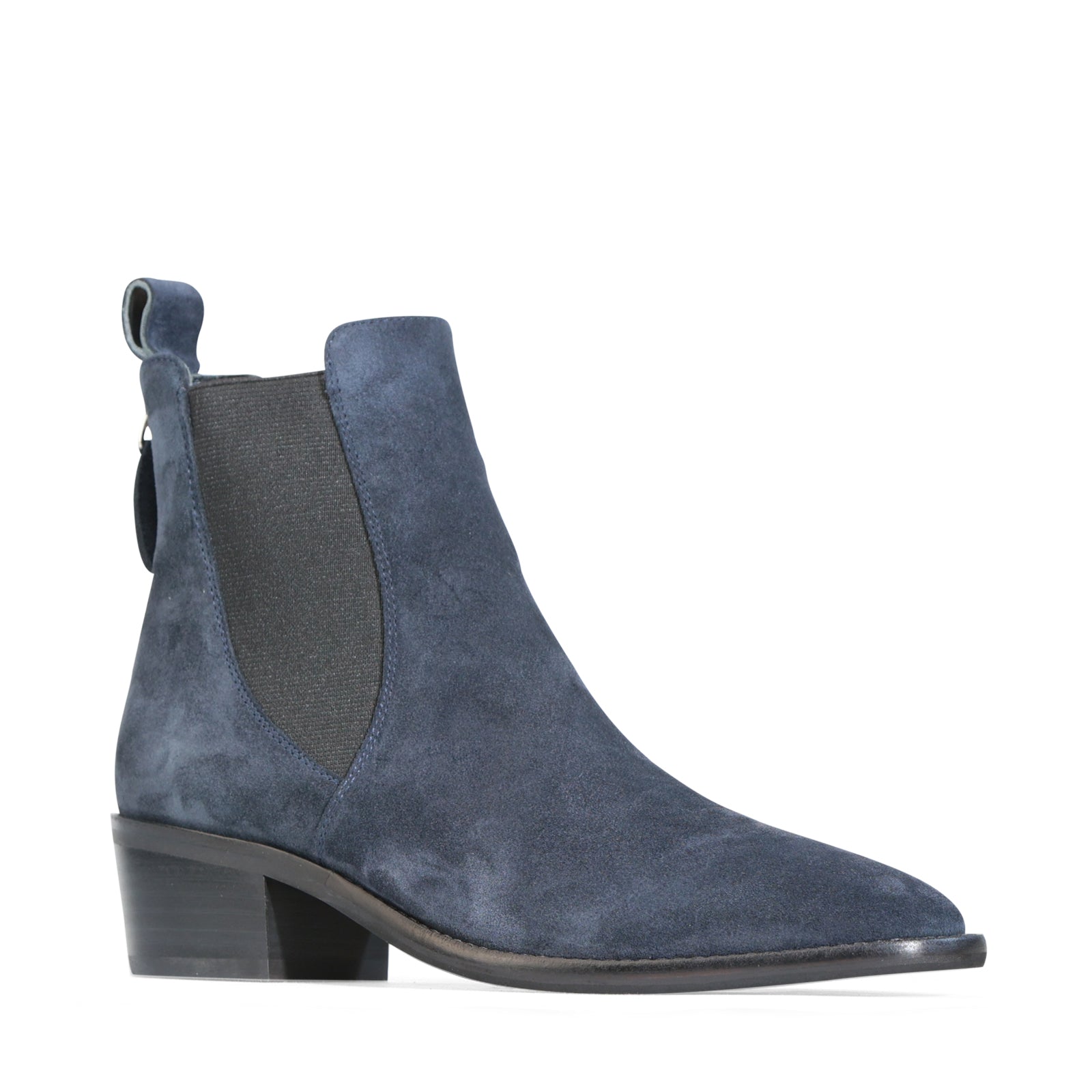 EOS Footwear - ILA
#color_navy-suede