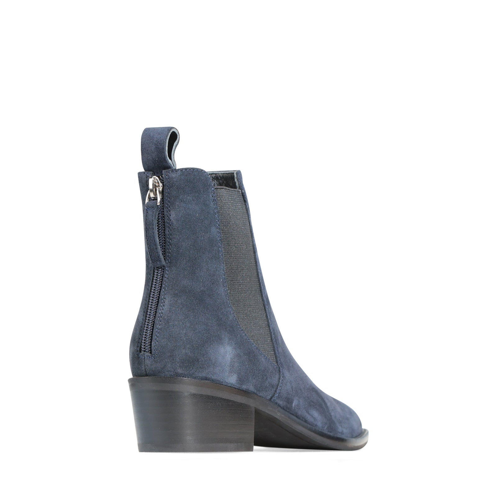 EOS Footwear - ILA
#color_navy-suede