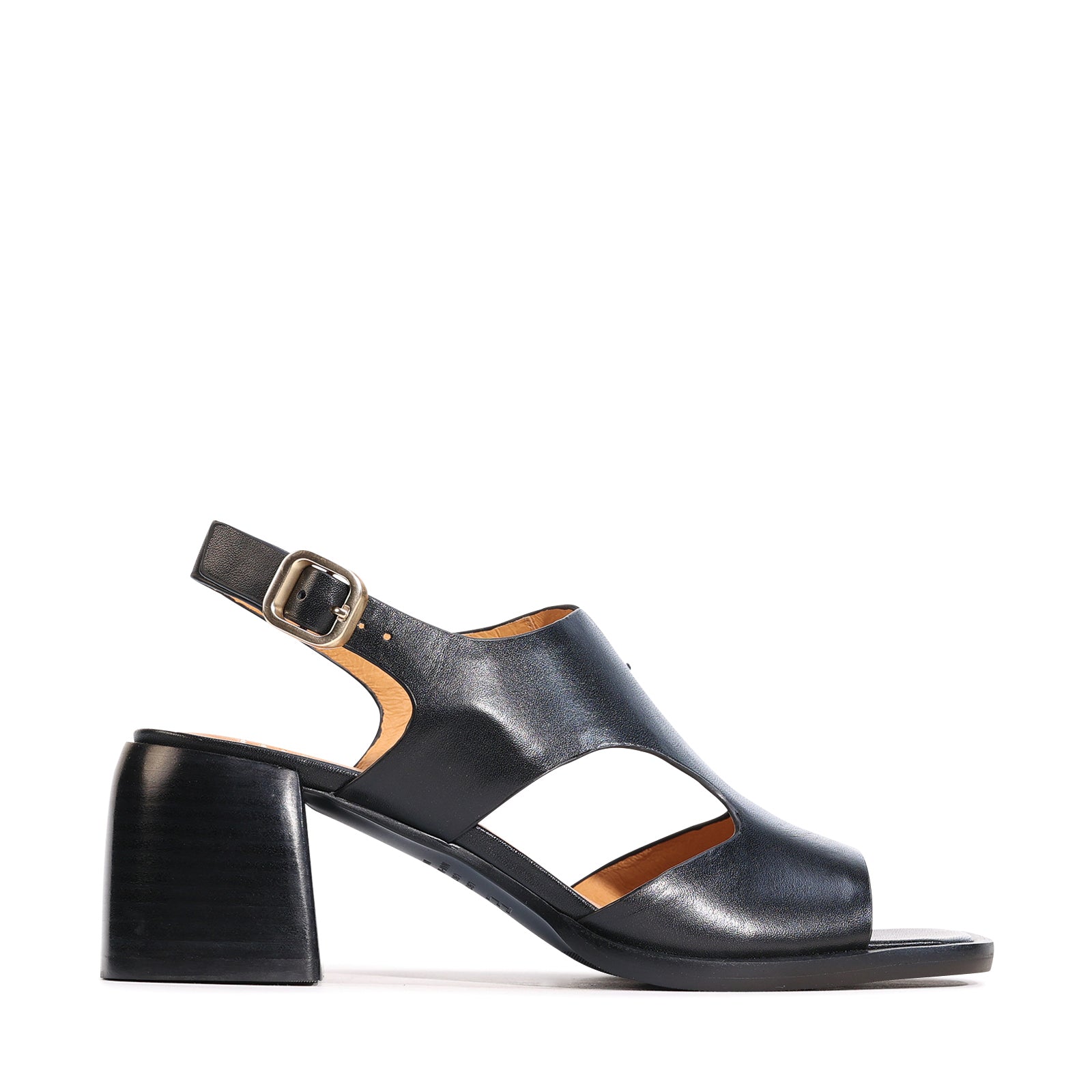 EOS Footwear - ISORA 
#color_black