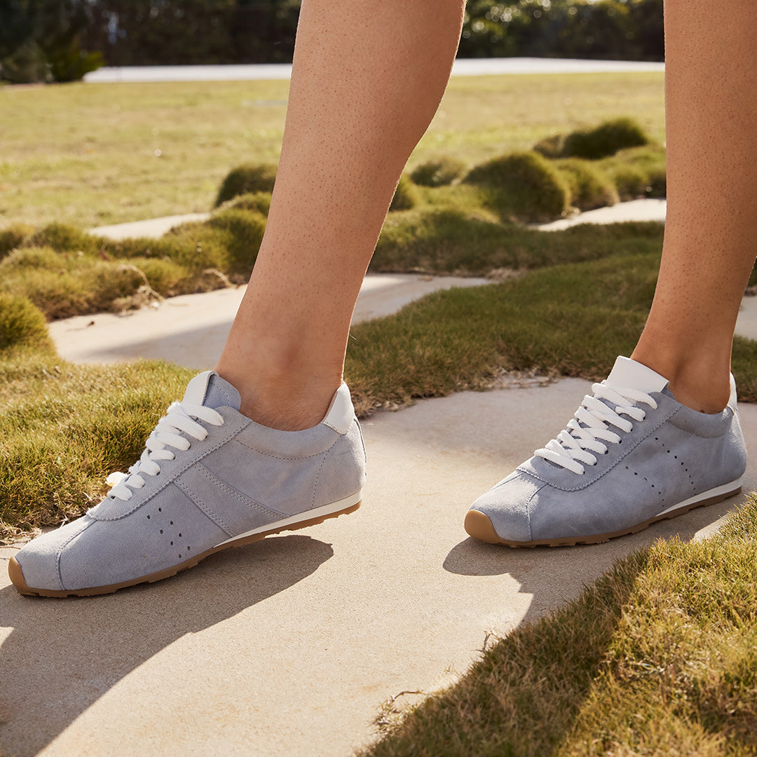 EOS Footwear - JAS 
#color_light-blue