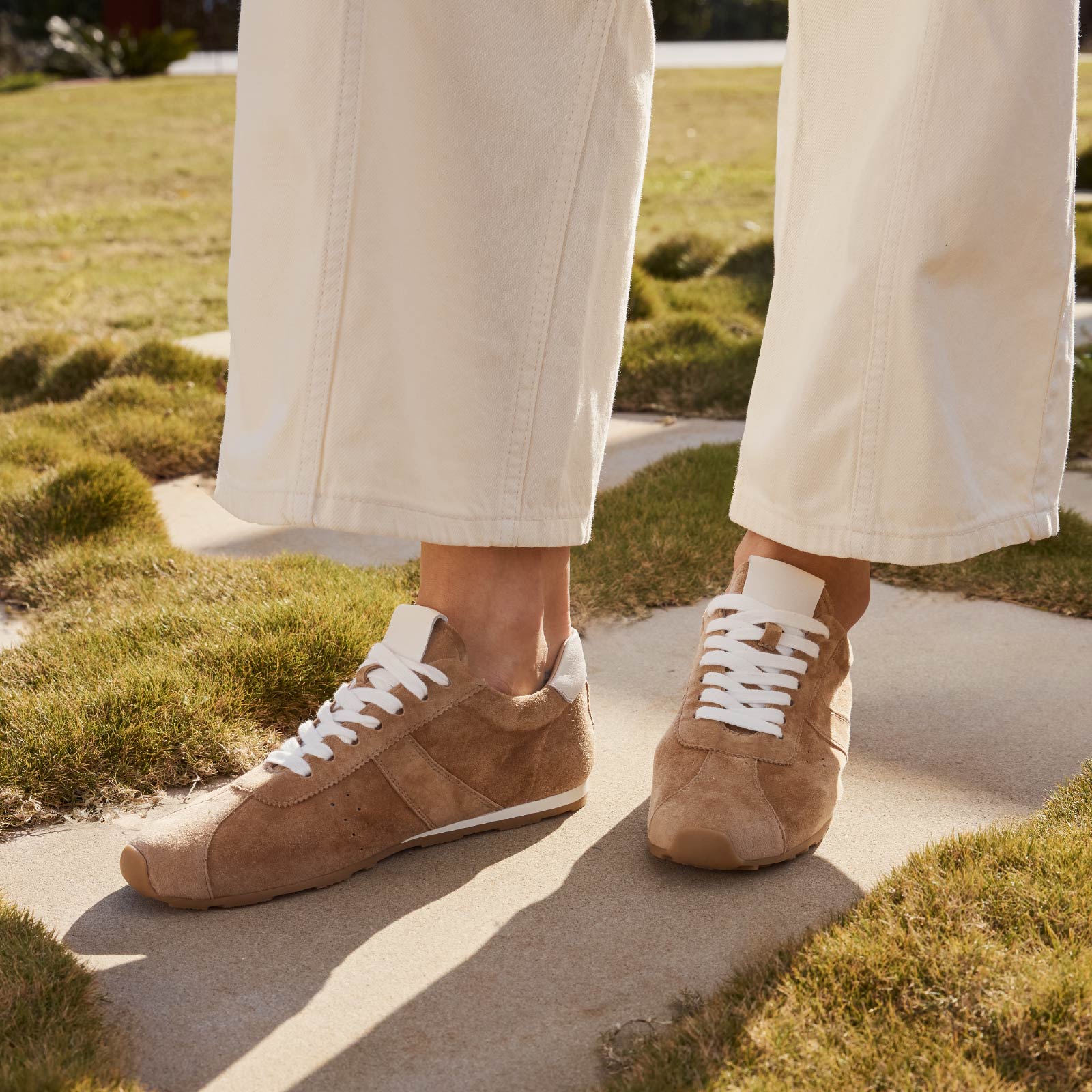EOS Footwear - JAS 
#color_sand