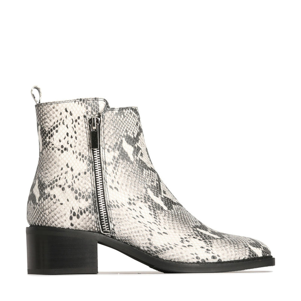 EOS Kenai | Women Ankle Boots | Double Metal Zipper