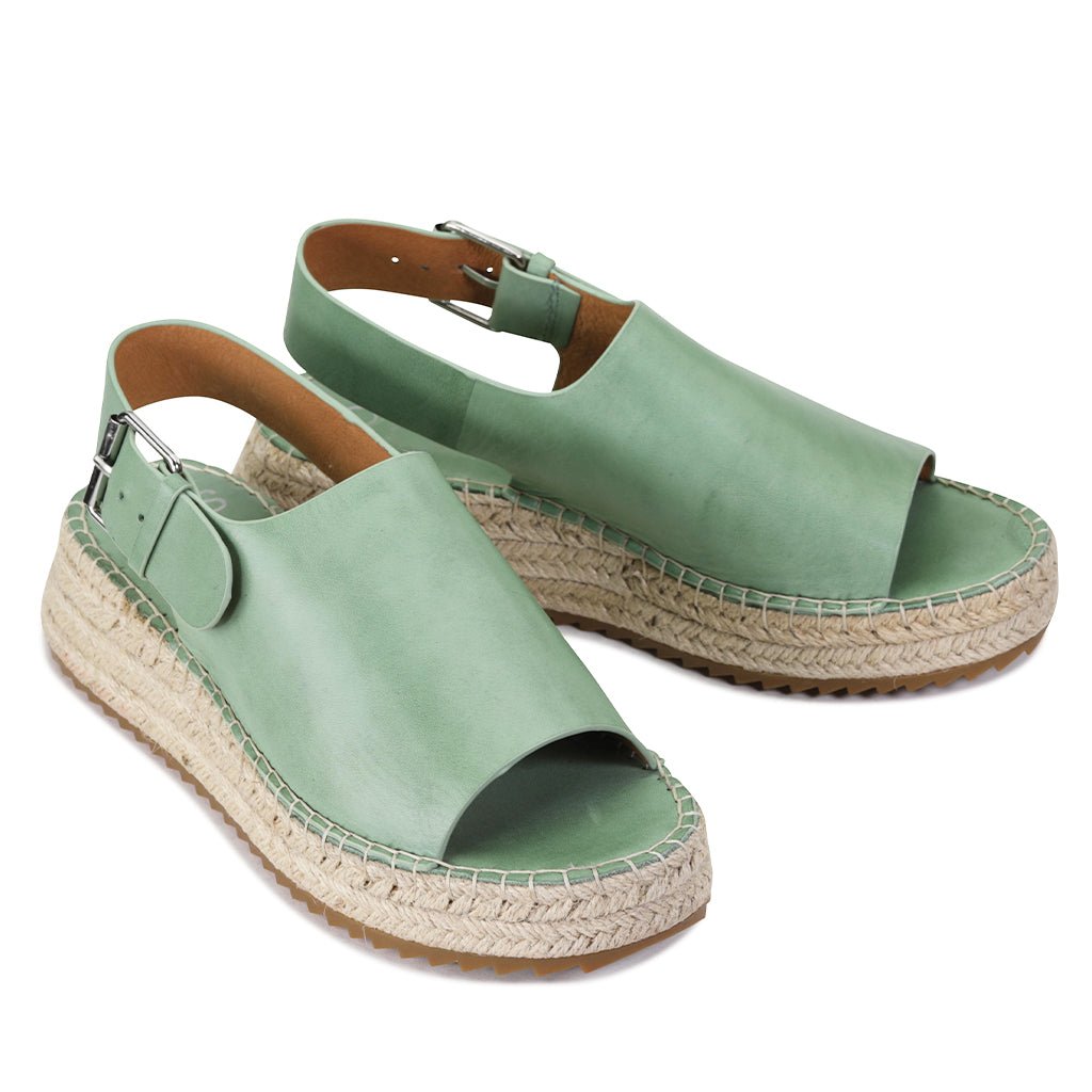 LAROS - EOS Footwear - Espadrilles #color_Basil