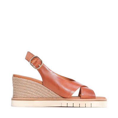 EOS Footwear - HAYLA
#color_brandyrope