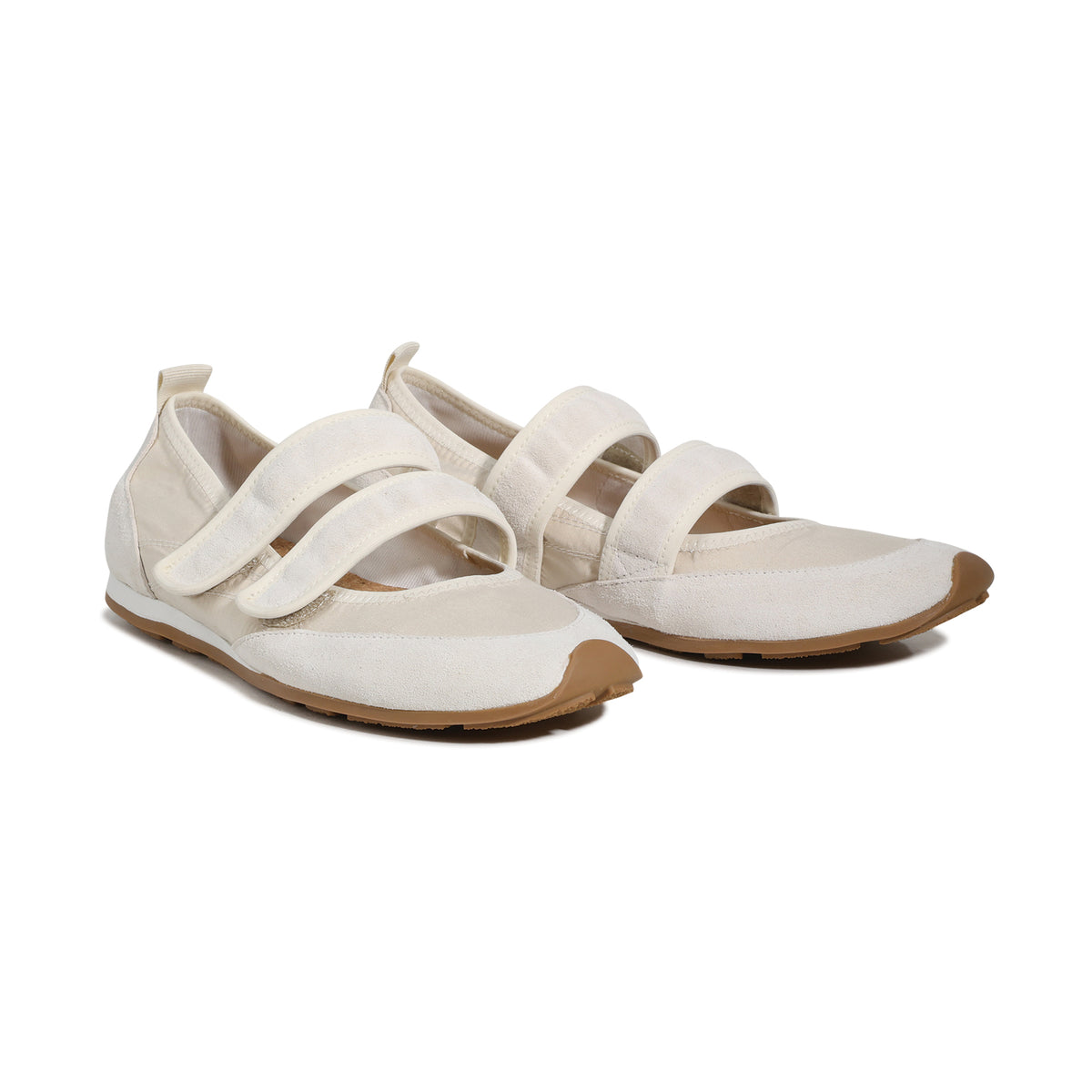EOS Footwear Masumi Leather Sneakers in off-white
#Color_off-white
