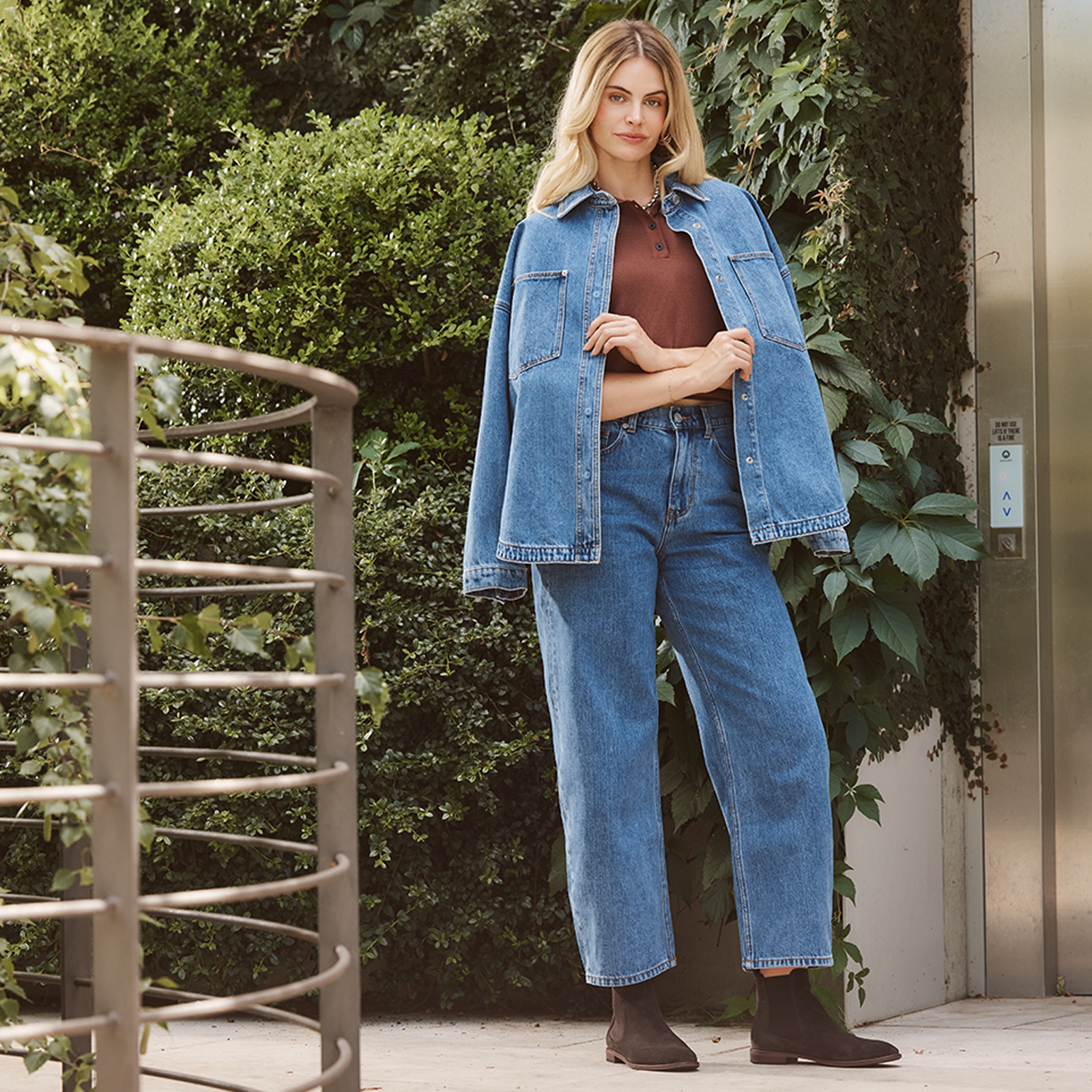 EOS Footwear - PHEBES
#color_mahogany-suede