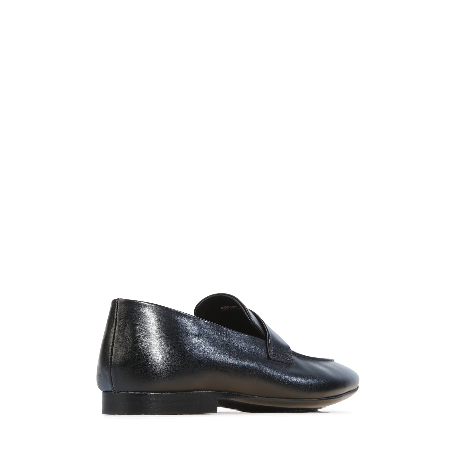 EOS Footwear Tenika Leather Loafer in black
#Color_black