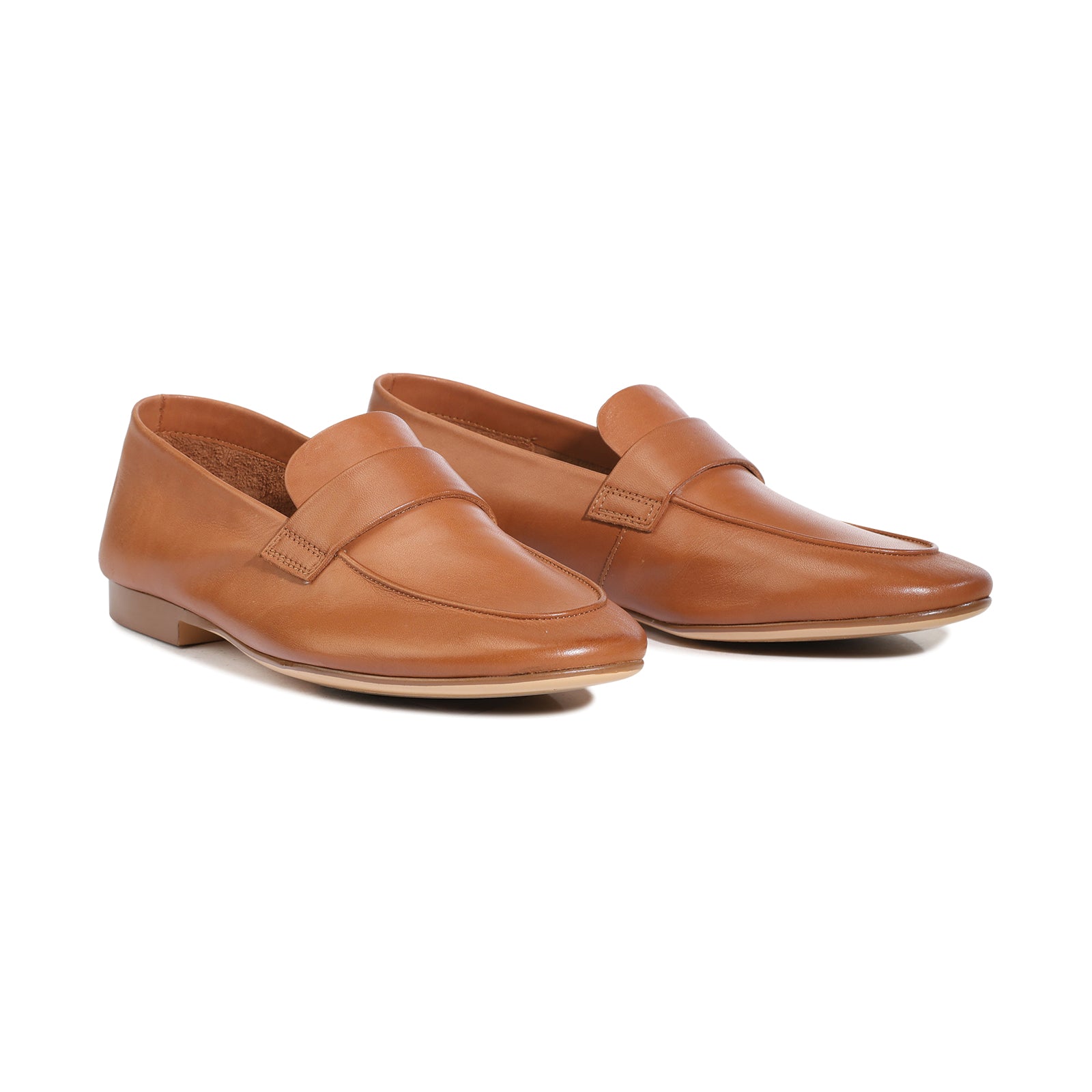EOS Footwear Tenika Leather Loafer in brandy
#Color_brandy