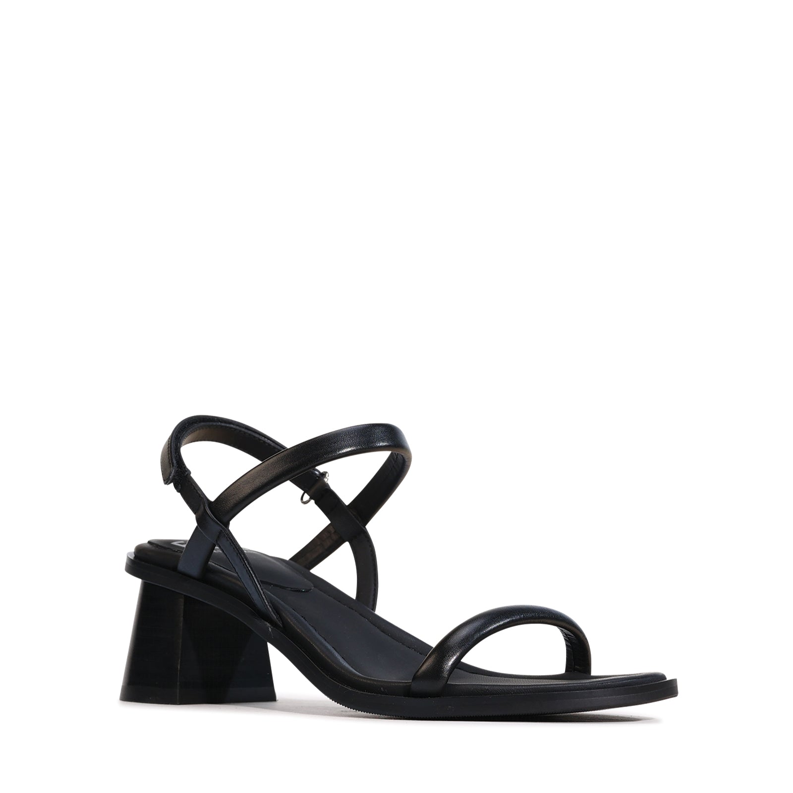 EOS Footwear - WHISPER 
#color_black