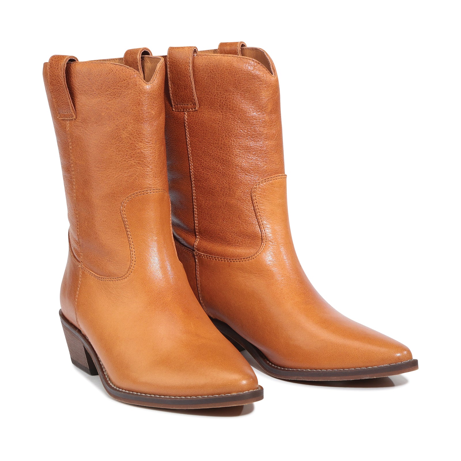 EOS Footwear - PECAN-SUEDE 
#color_tobacco