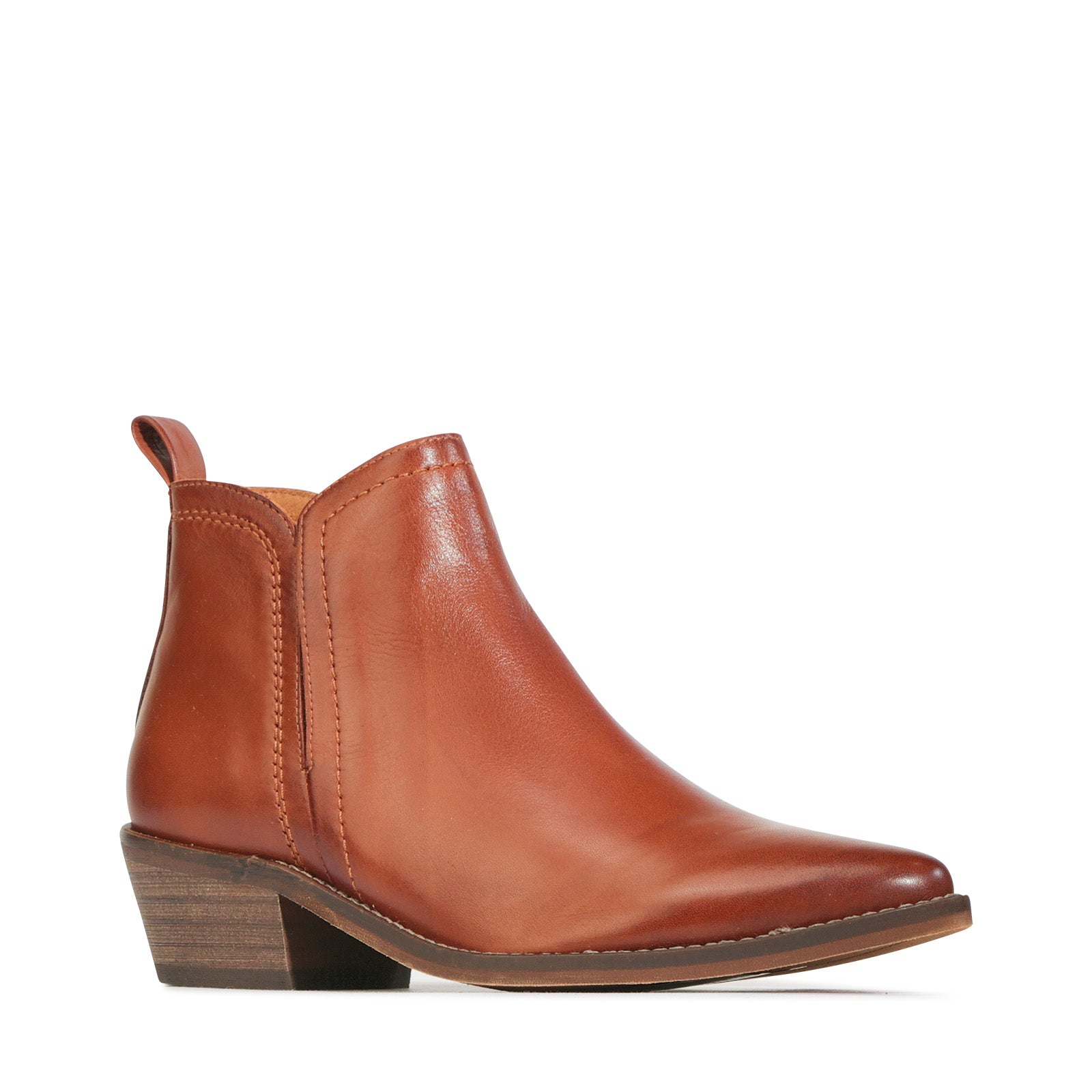 EOS Footwear - ZENN 
#color_brandy