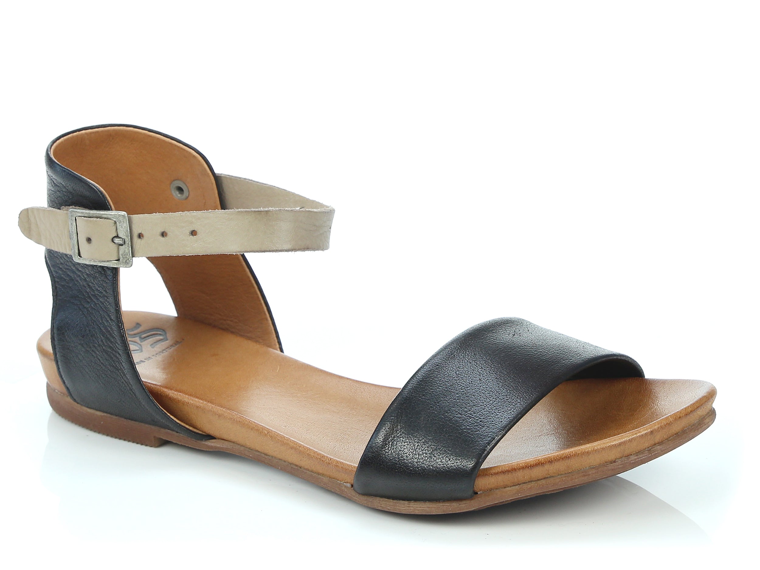 EOS Footwear - LARNA 
#color_blk-taupe