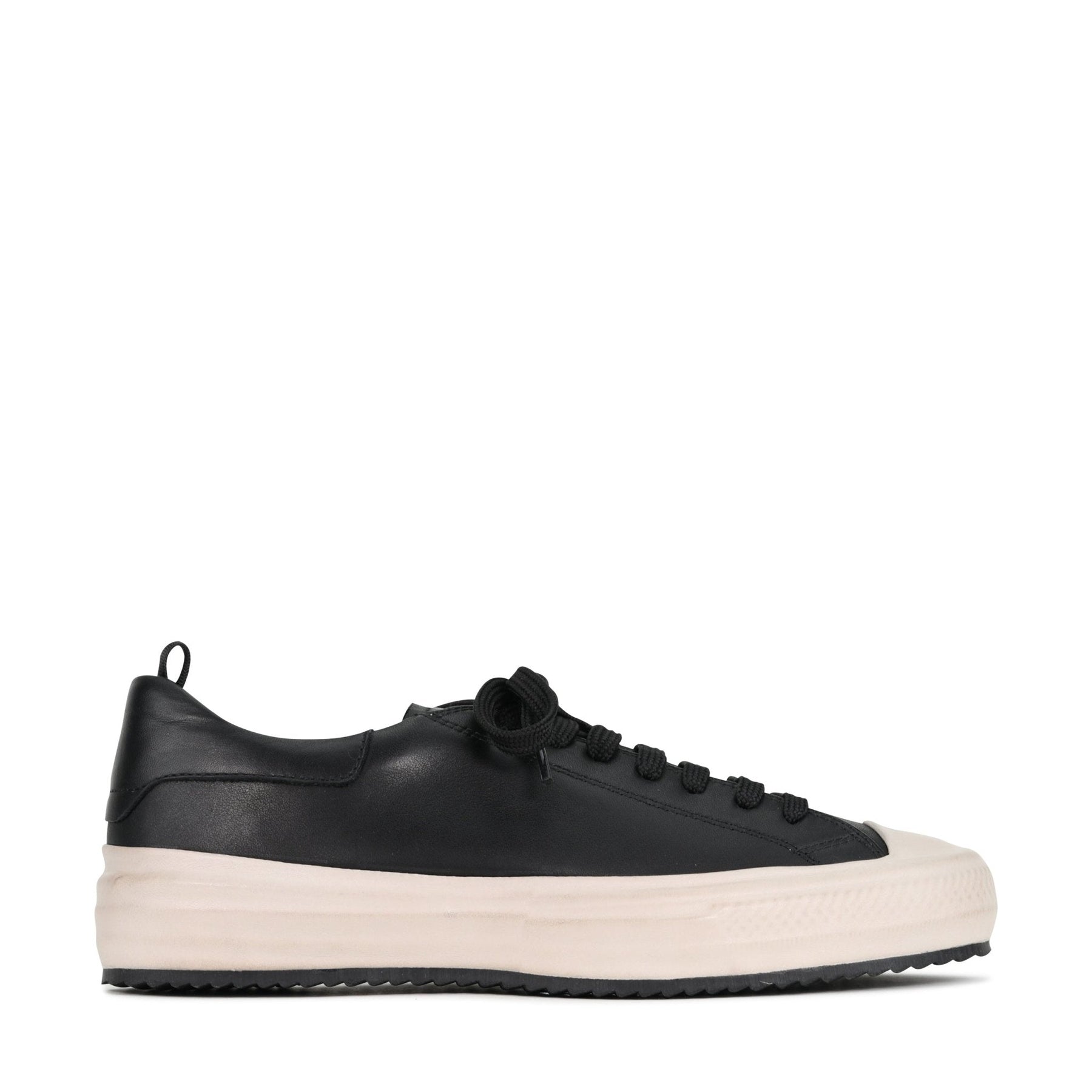 BILLIE - EOS Footwear - #color_black