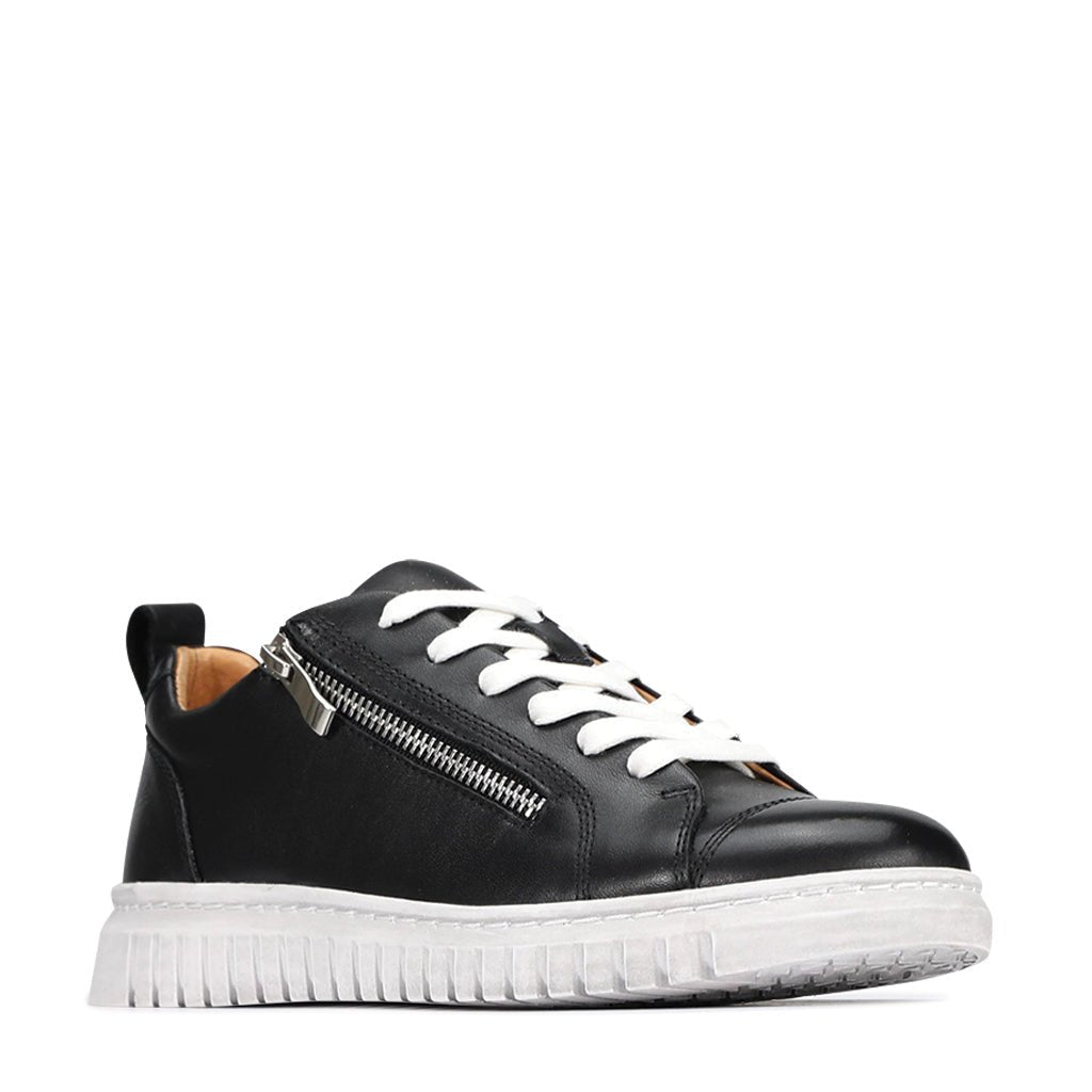 CLARENCE - EOS Footwear - Sneakers #color_Black