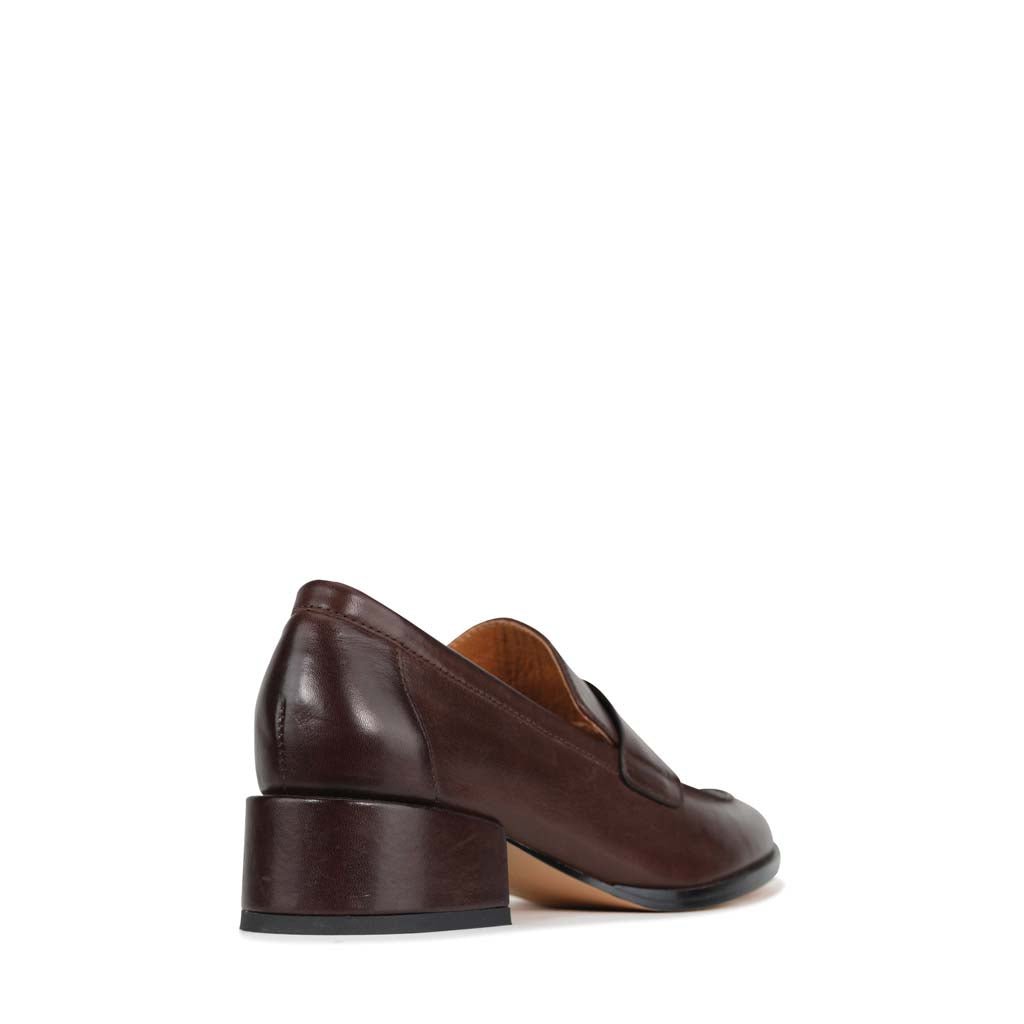CASS - EOS Footwear - Loafers #color_Chestnut