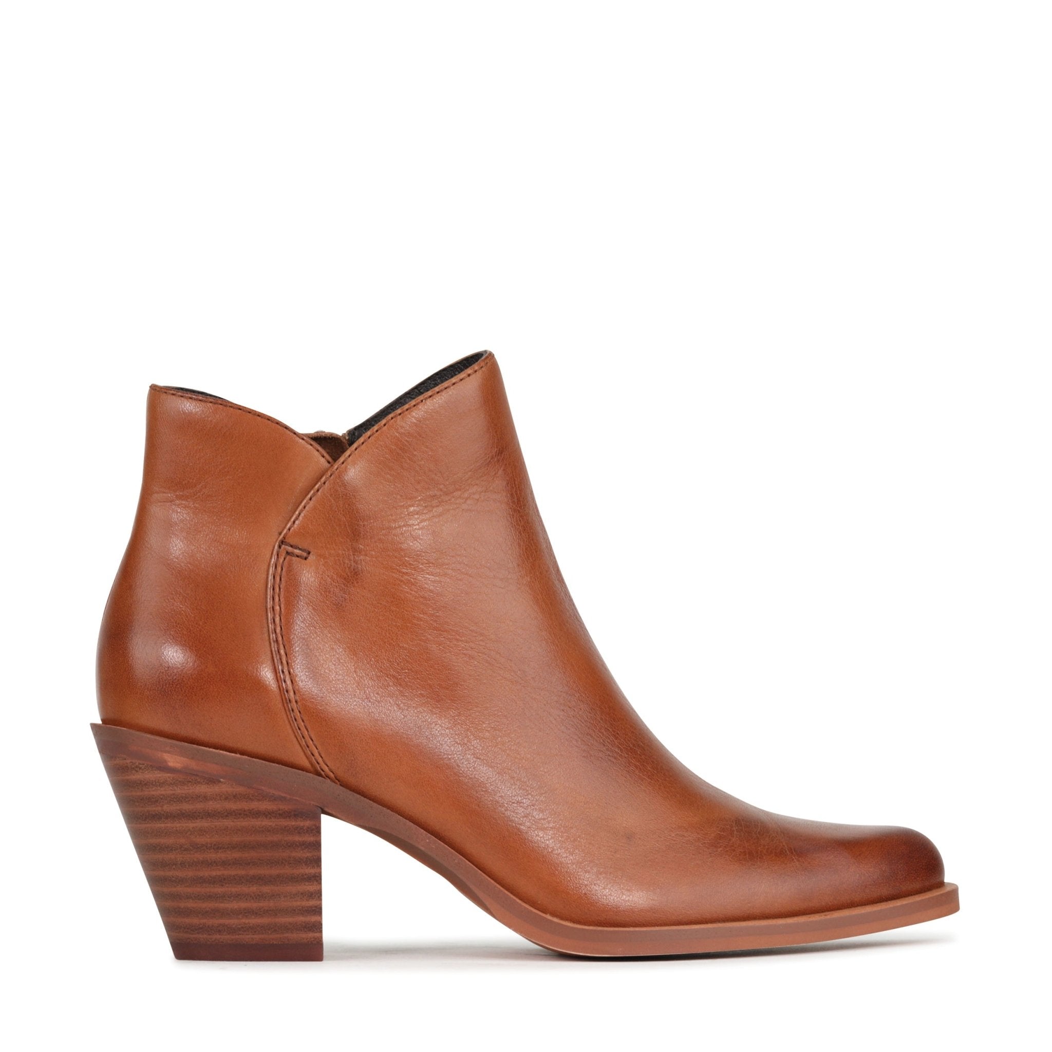 Ellie cheap chelsea boots