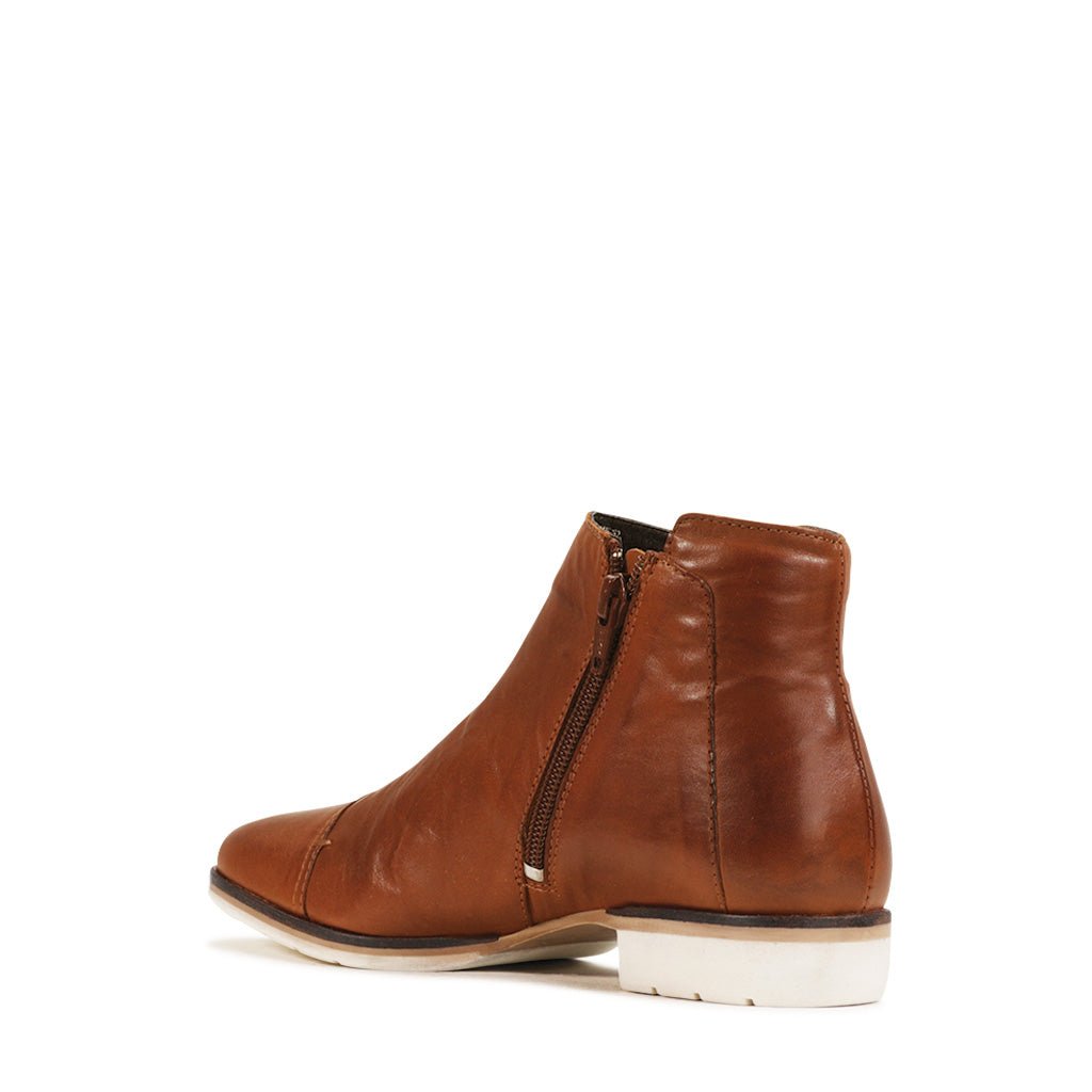 Gaio Leather Ankle Boots - EOS Footwear - Ankle Boots #color_Brandy