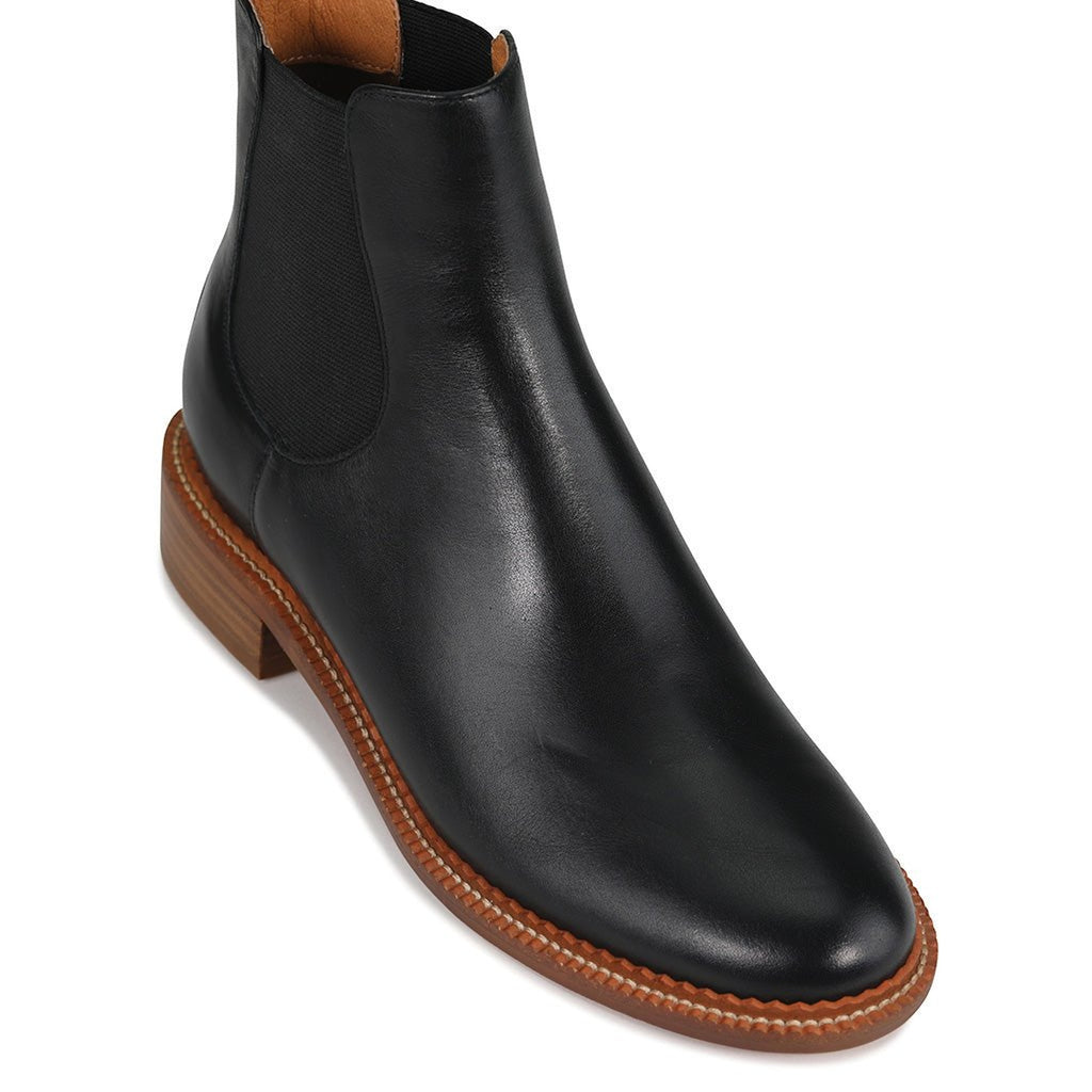 KARLA - EOS Footwear -