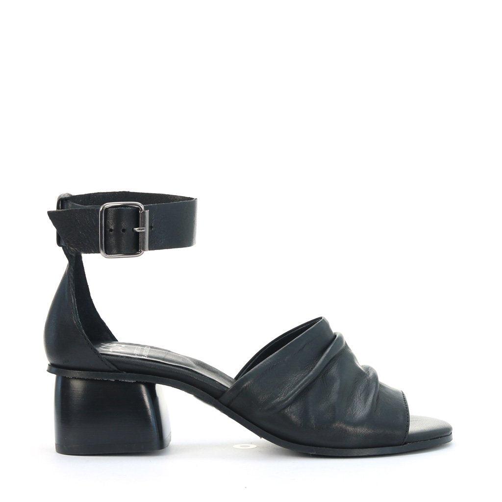 Pope Leather Sandals - EOS Footwear - Sandals