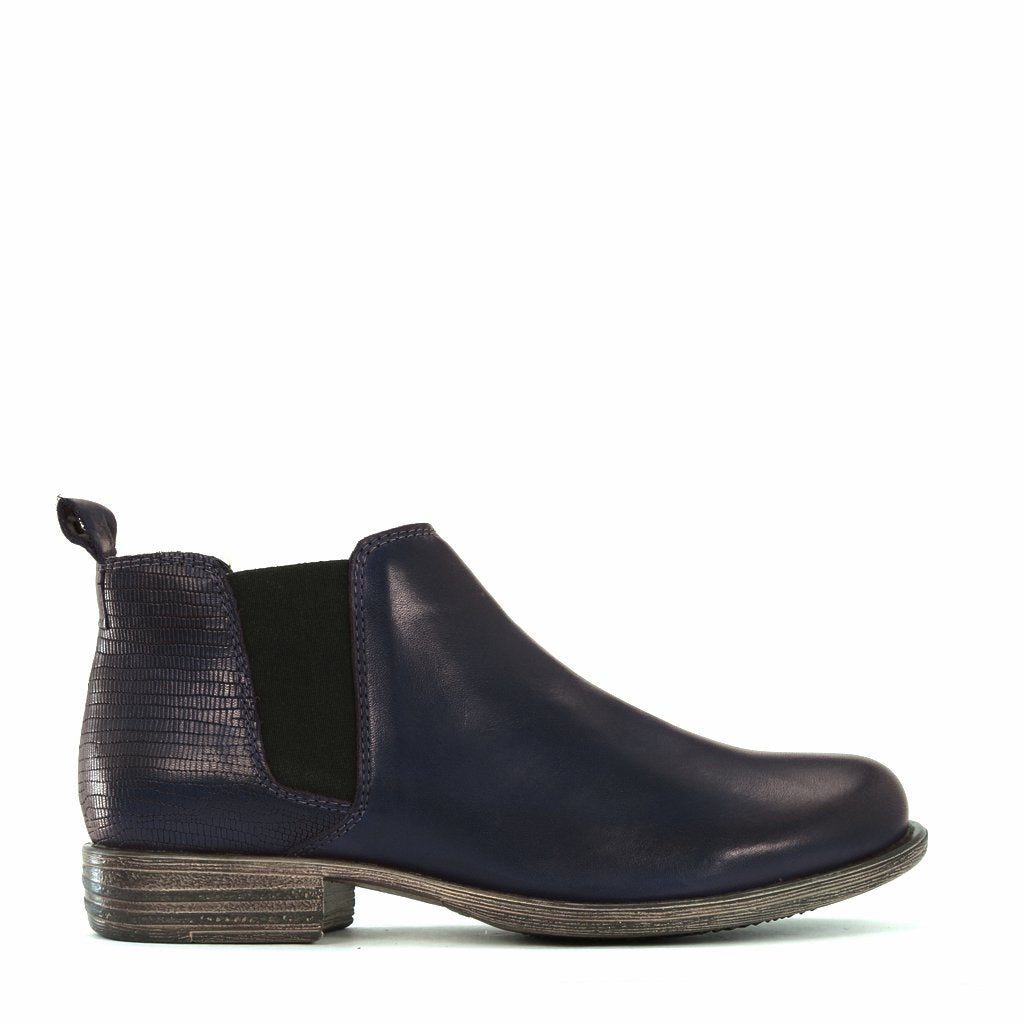 Wilpo Leather Ankle Boots - EOS Footwear - Ankle Boots #color_navy