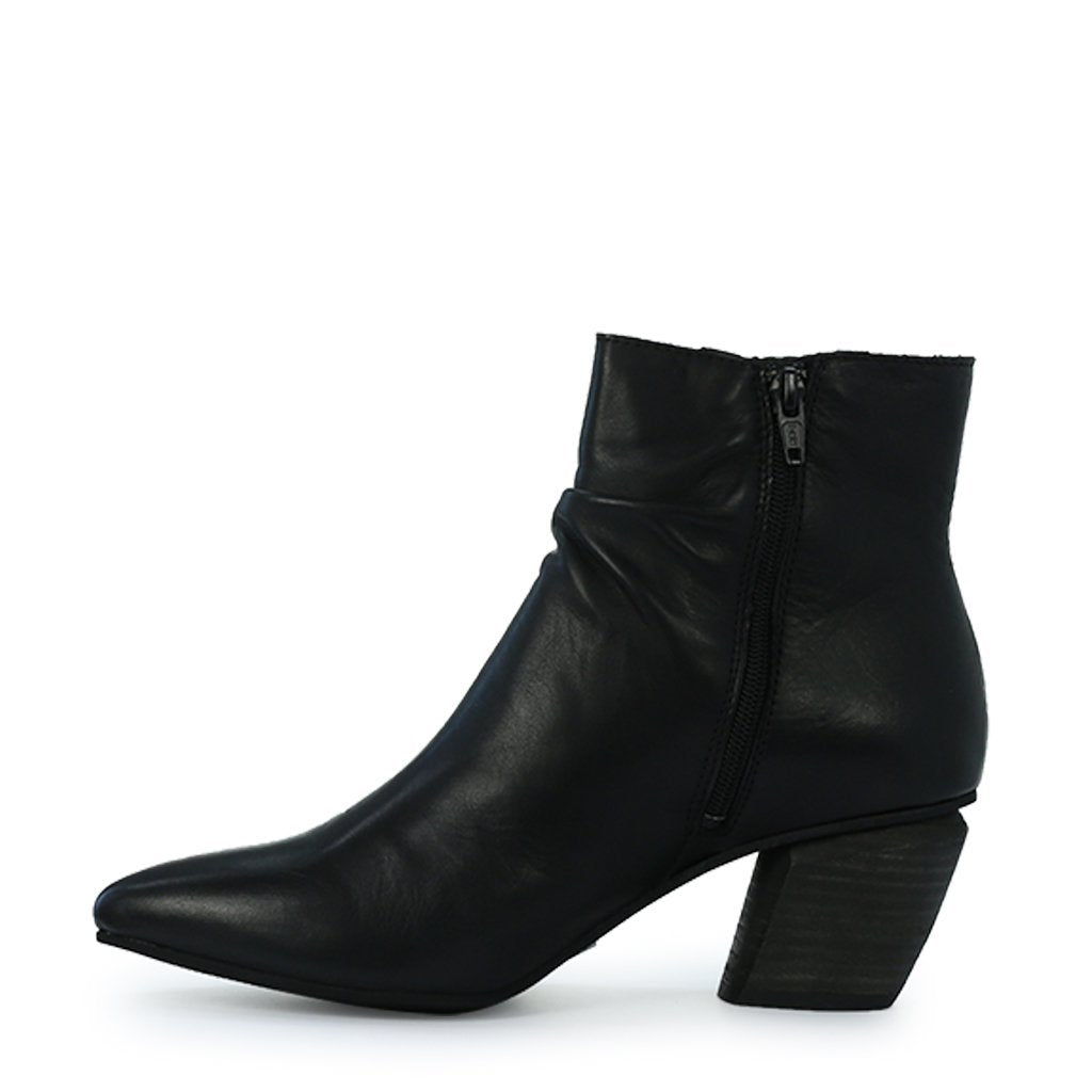 ATTICA - EOS Footwear - Ankle Boots #color_Black