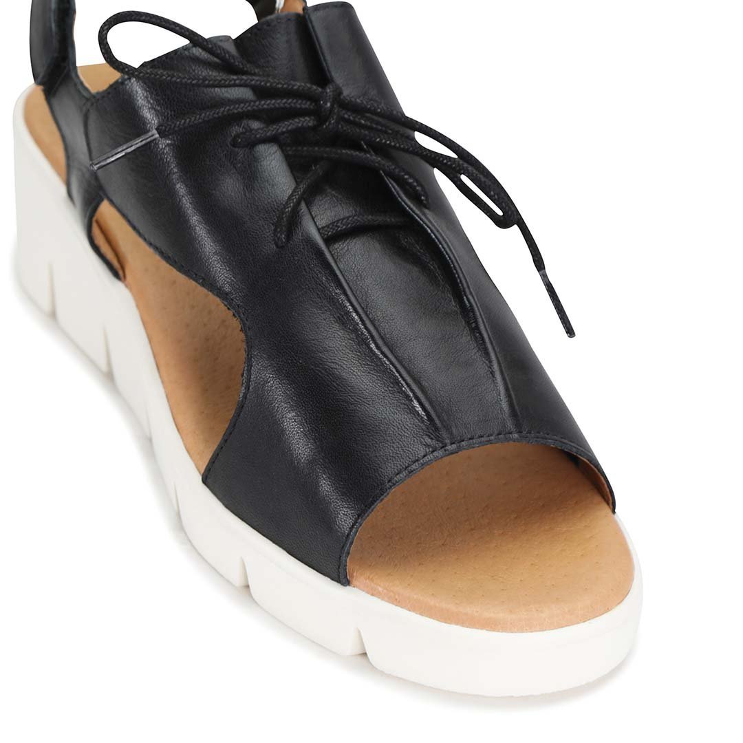 BASANTI - EOS Footwear - Sandals #color_black