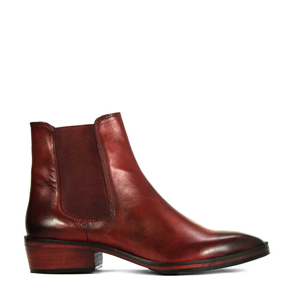 BOSS-1 - EOS Footwear - Chelsea Boots
