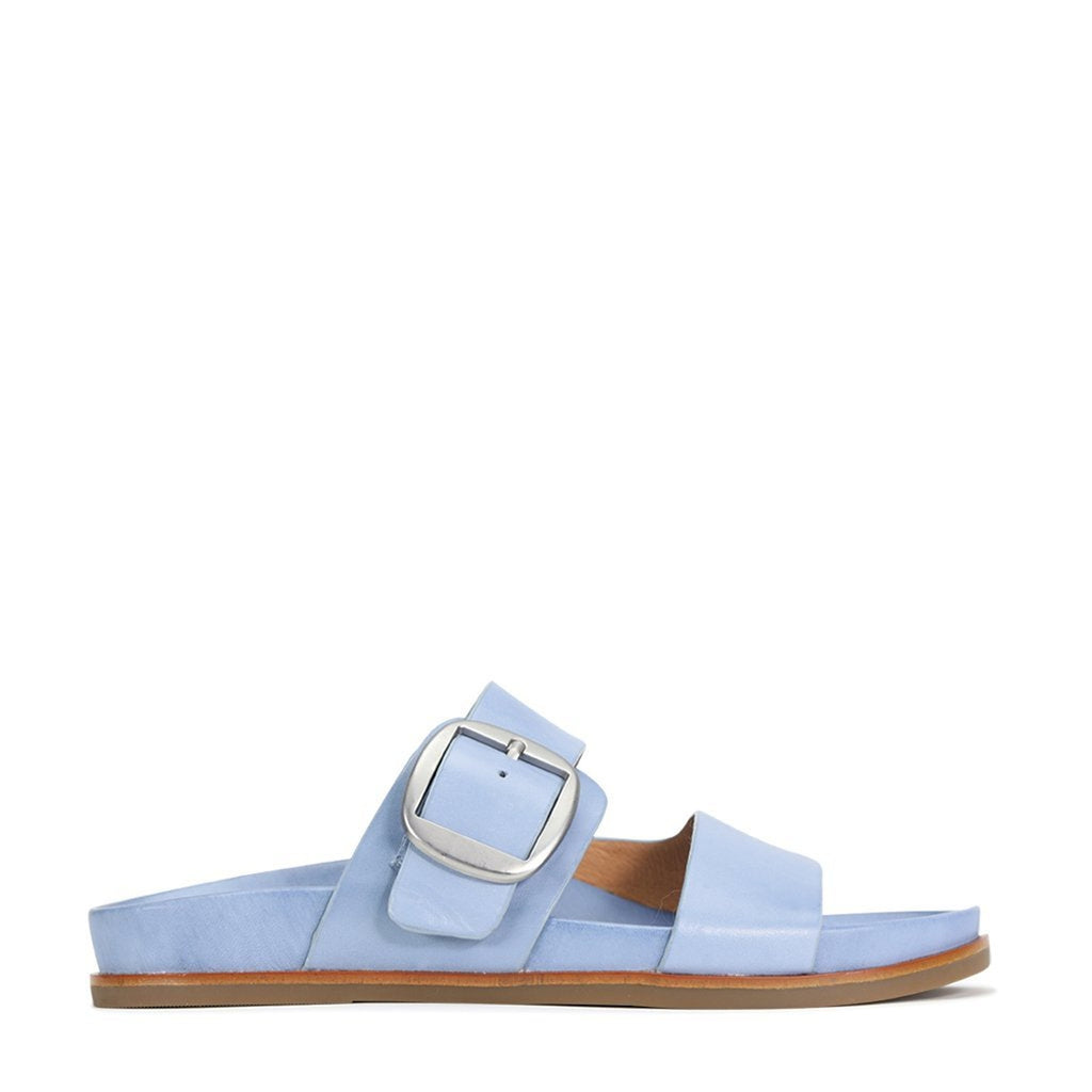 CARAFE - EOS Footwear - Slides