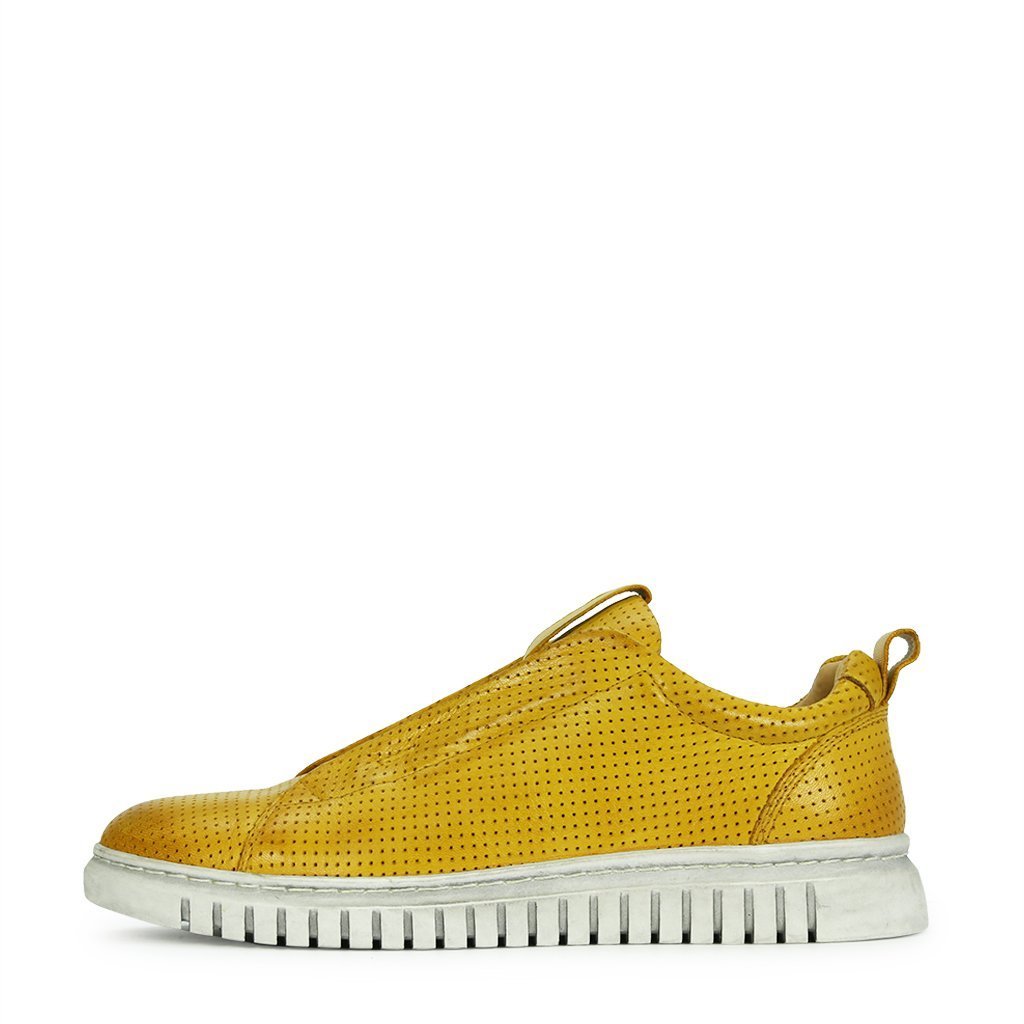 CLAIRIE - EOS Footwear - Sneakers #color_Mustard