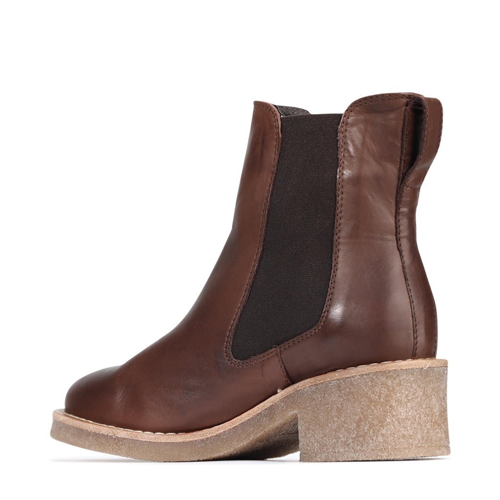 CORBY - EOS Footwear - Ankle Boots #color_Chestnut