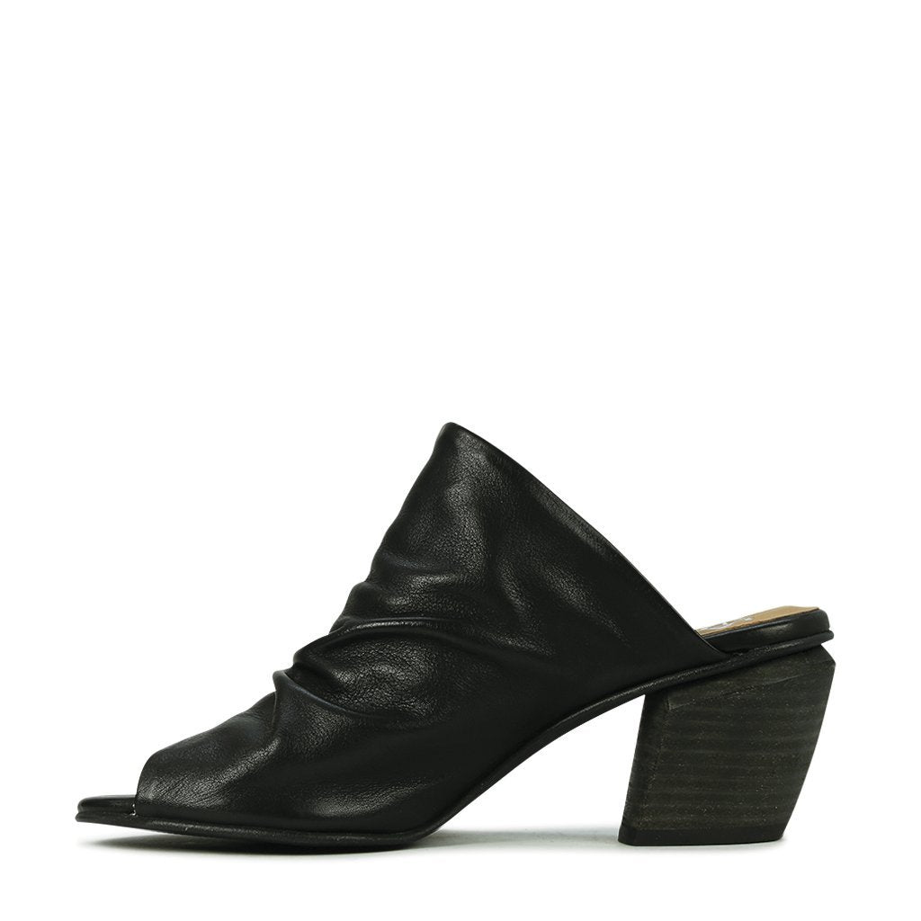 FALLON - EOS Footwear - Slides #color_Black