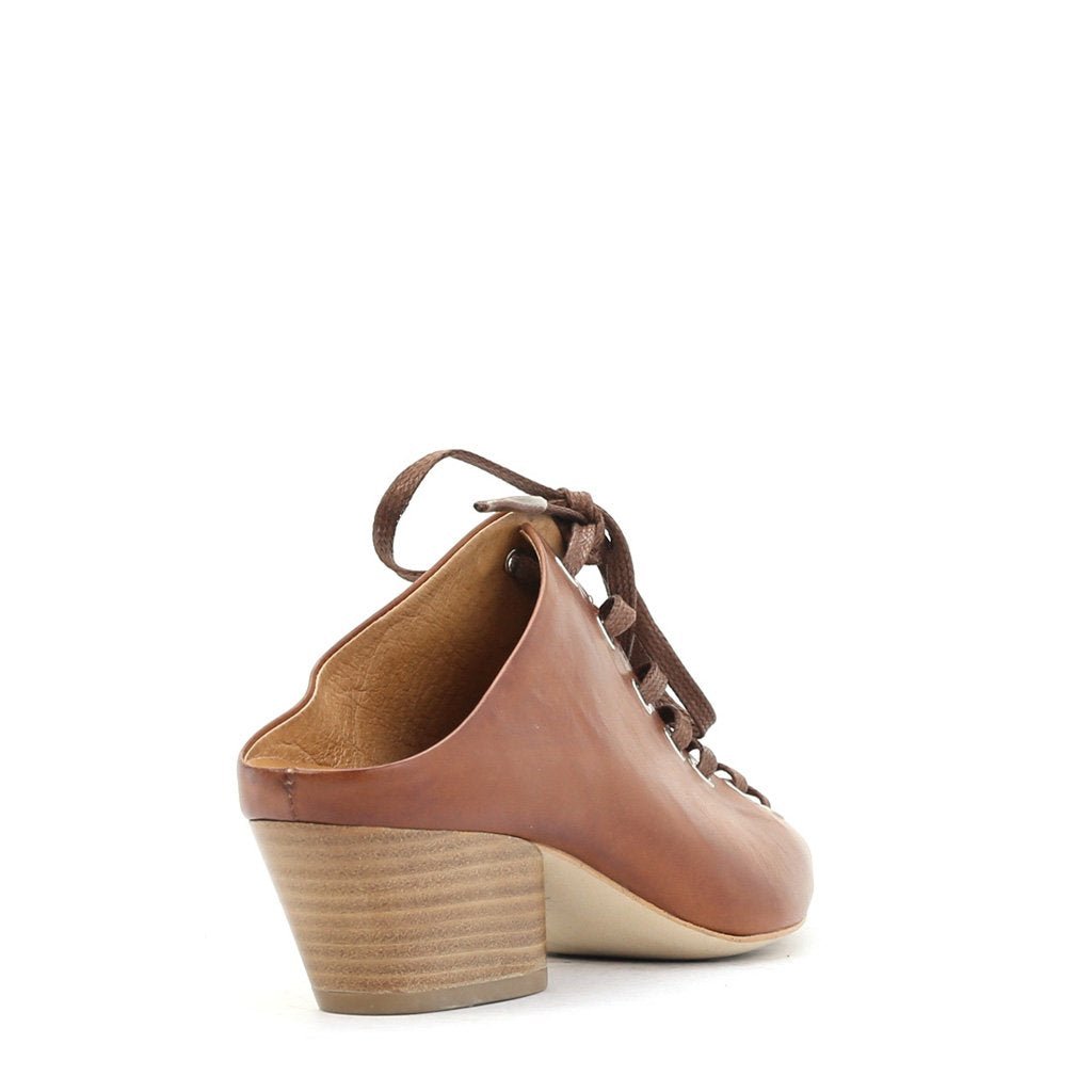 HATTY - EOS Footwear - Mule #color_Brandy